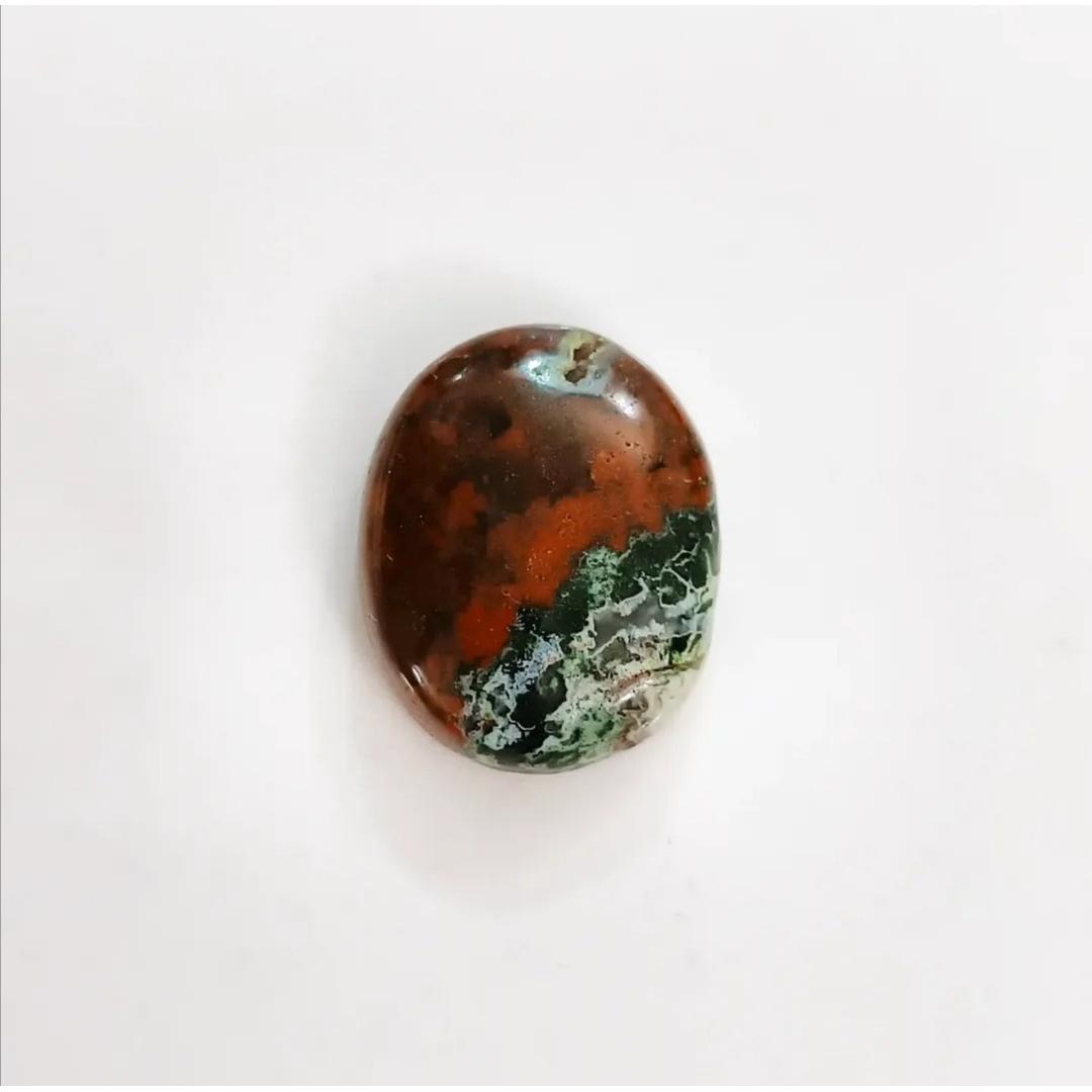 نگین عقیق خزه ای بسیار با کیفیت و بی نظیر