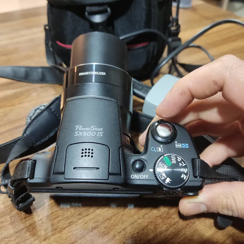 دوربین Canon حرفه ای