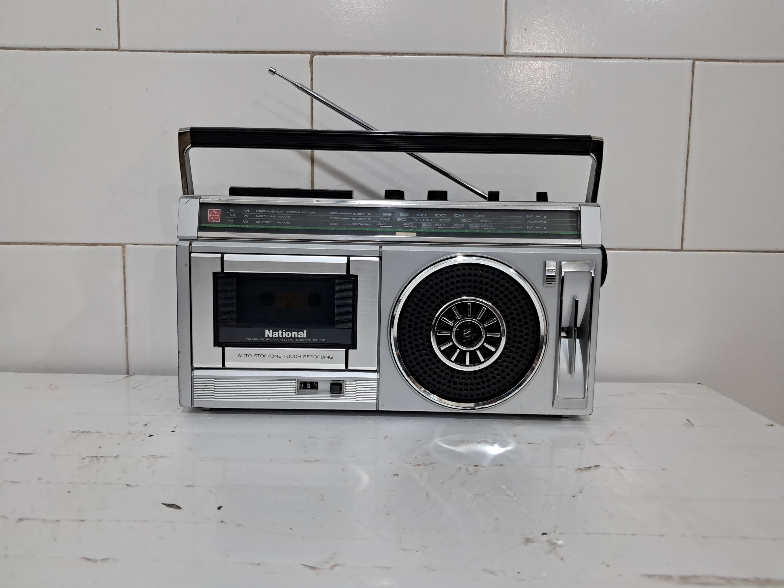 رادیو ضبط درجه 1 ناسیونال اف ام دار