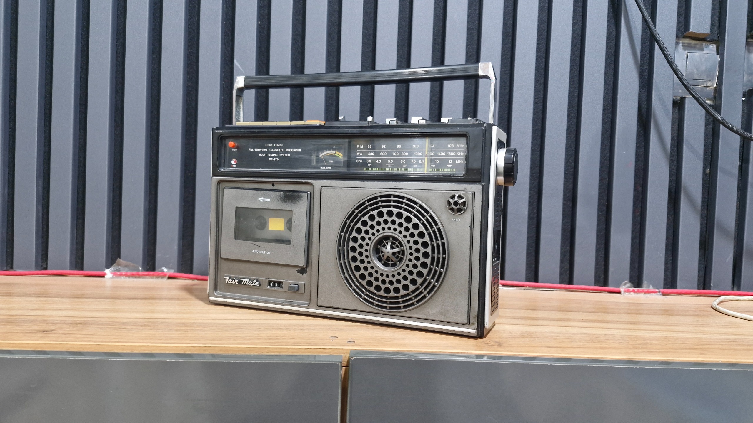 رادیو ضبط اصل ژاپن سنگین عتیقه