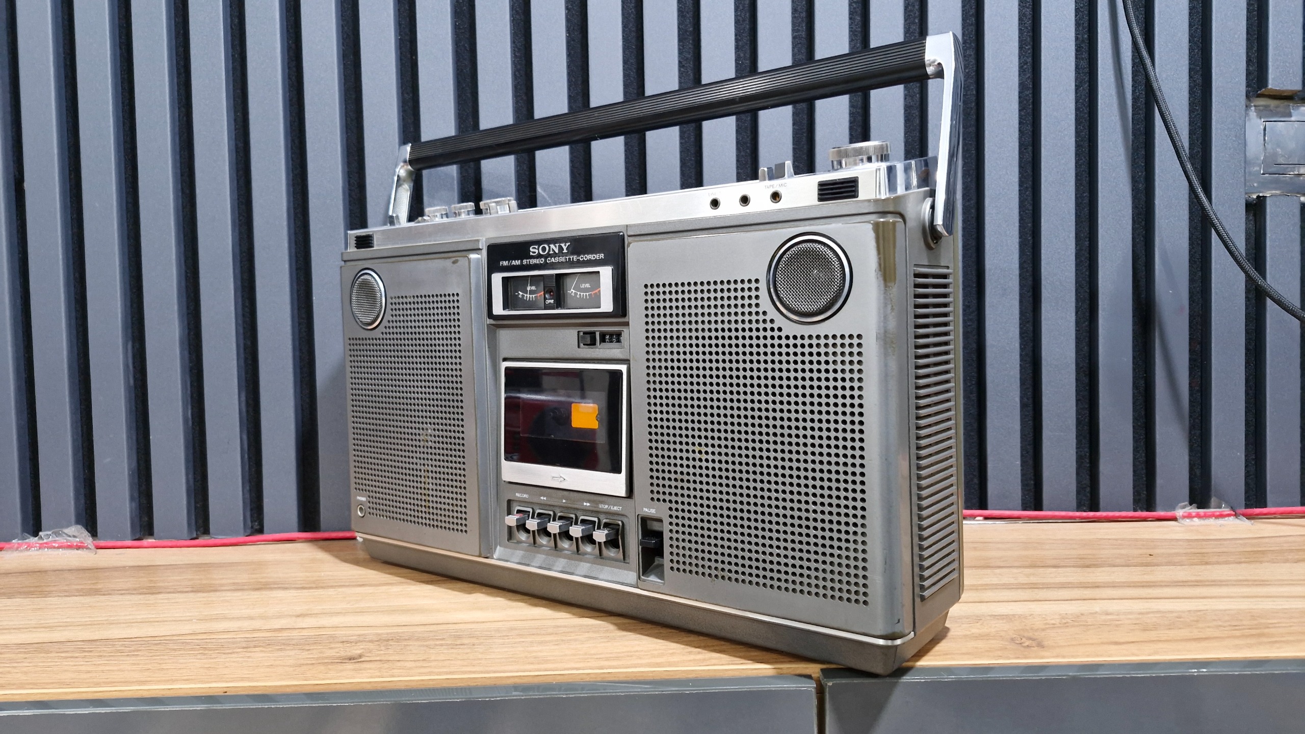 پرتابل رادیو ضبط سونی اصل ژاپن عتیقه