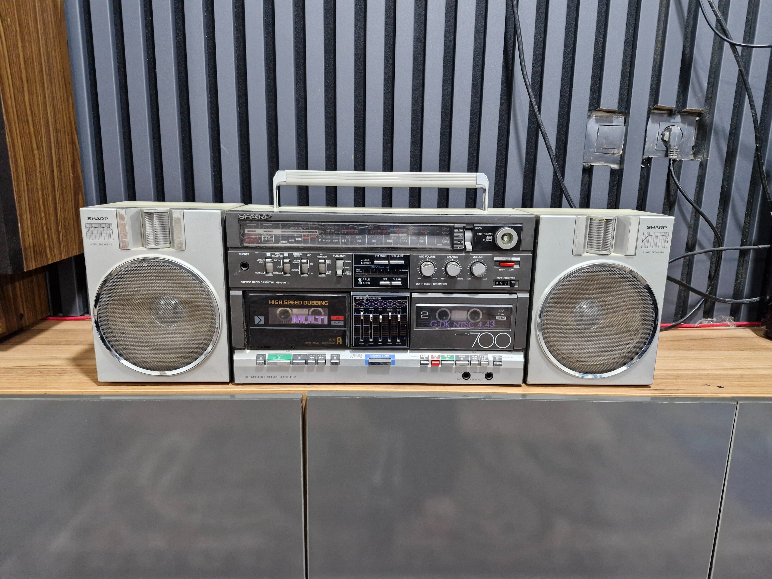 رادیو ضبط حرفه ای شارپ 700 ژاپنی