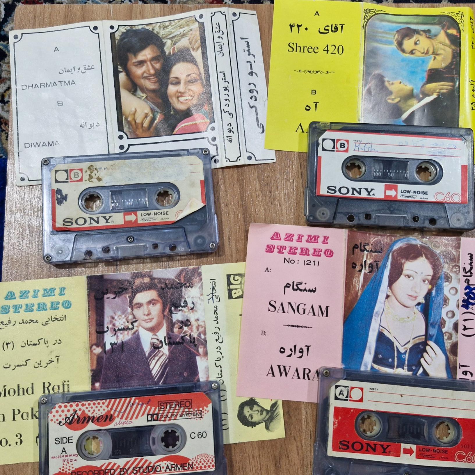 4 عدد کاست هندی
