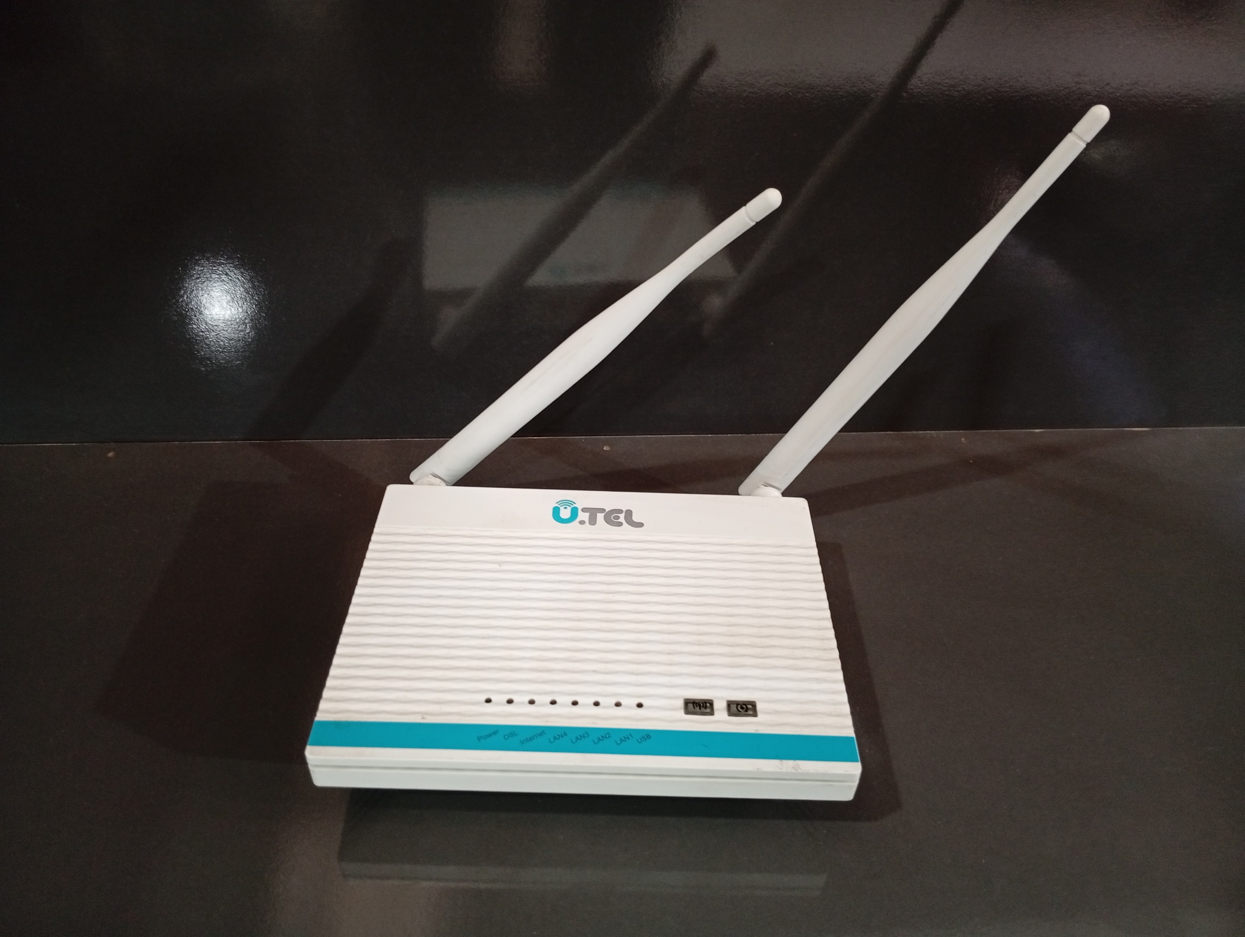 مودم استوک تست شده مدل u.tel (مهلت تست دارد)