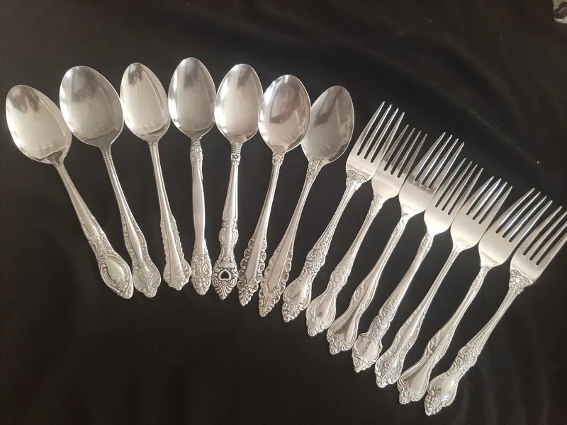 7 قاشق و 7 چنگال غذا خوری گل خاص توضیحات