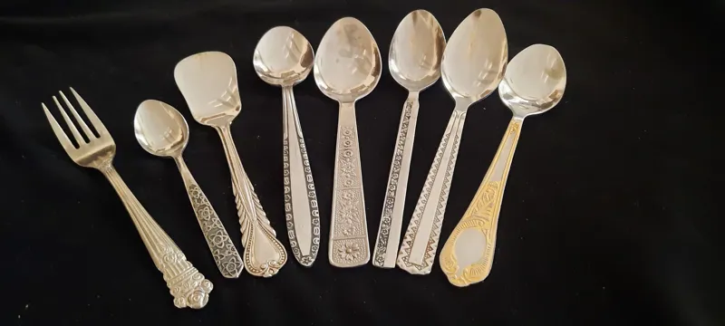 8تا قاشق مربا خوری و..چنگال میوه توضیحات