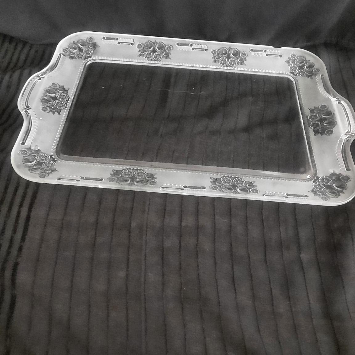 سینی شیشه ایی کار شده توضیحات