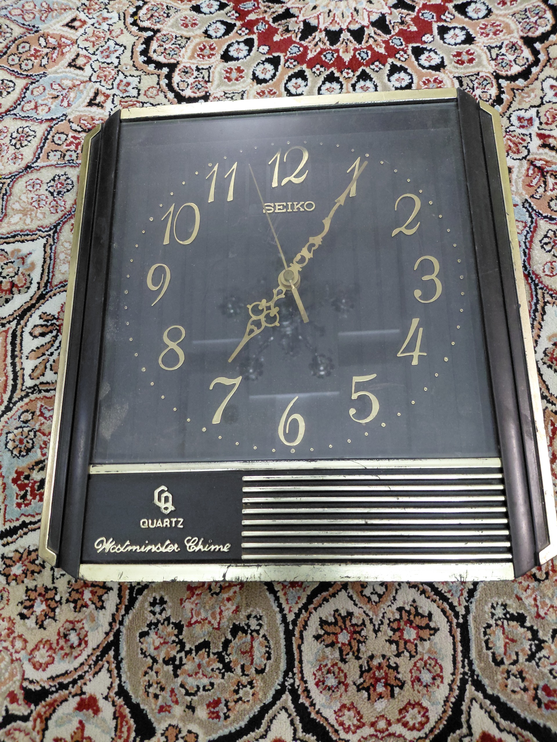 ساعت دیواری قدیمی سیکو