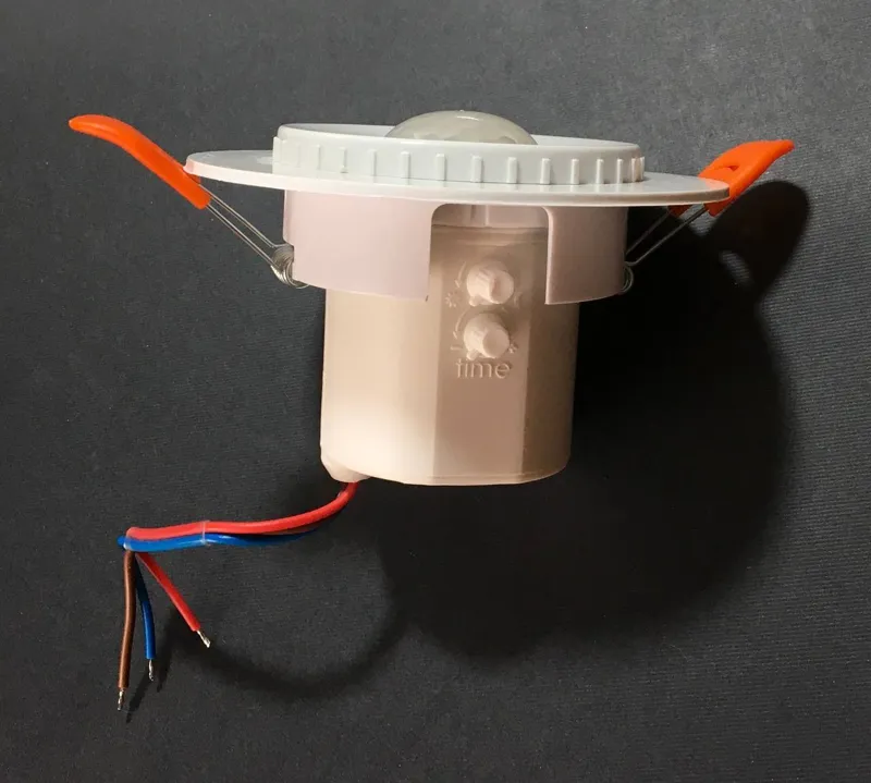 سنسور سقفی توکار هالوژنی ماتو 360 درجه