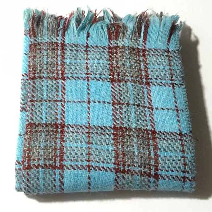 شال گردن قدیمی نیکی