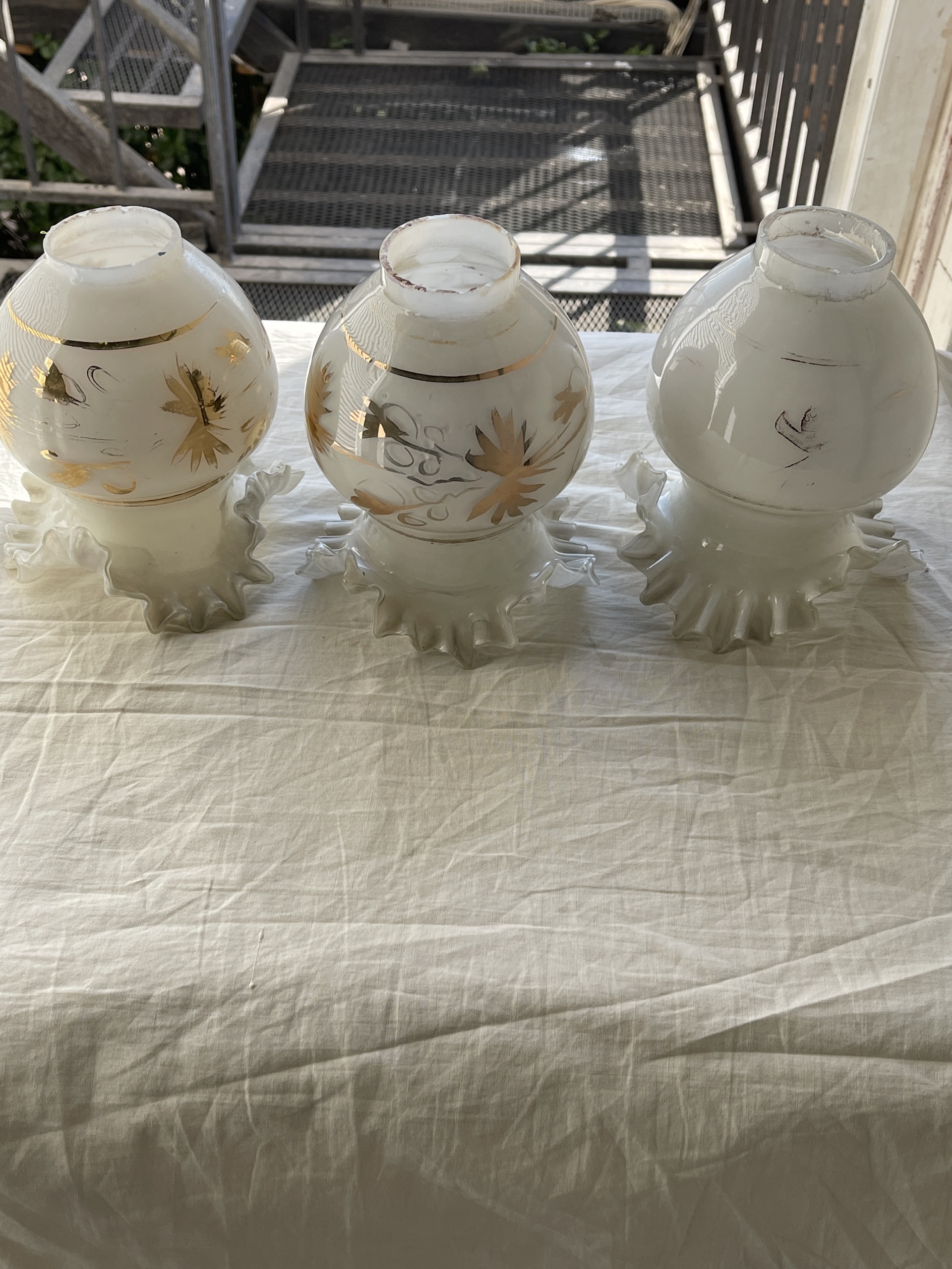 تعداد 3 عدد حباب لب چین قدیمی