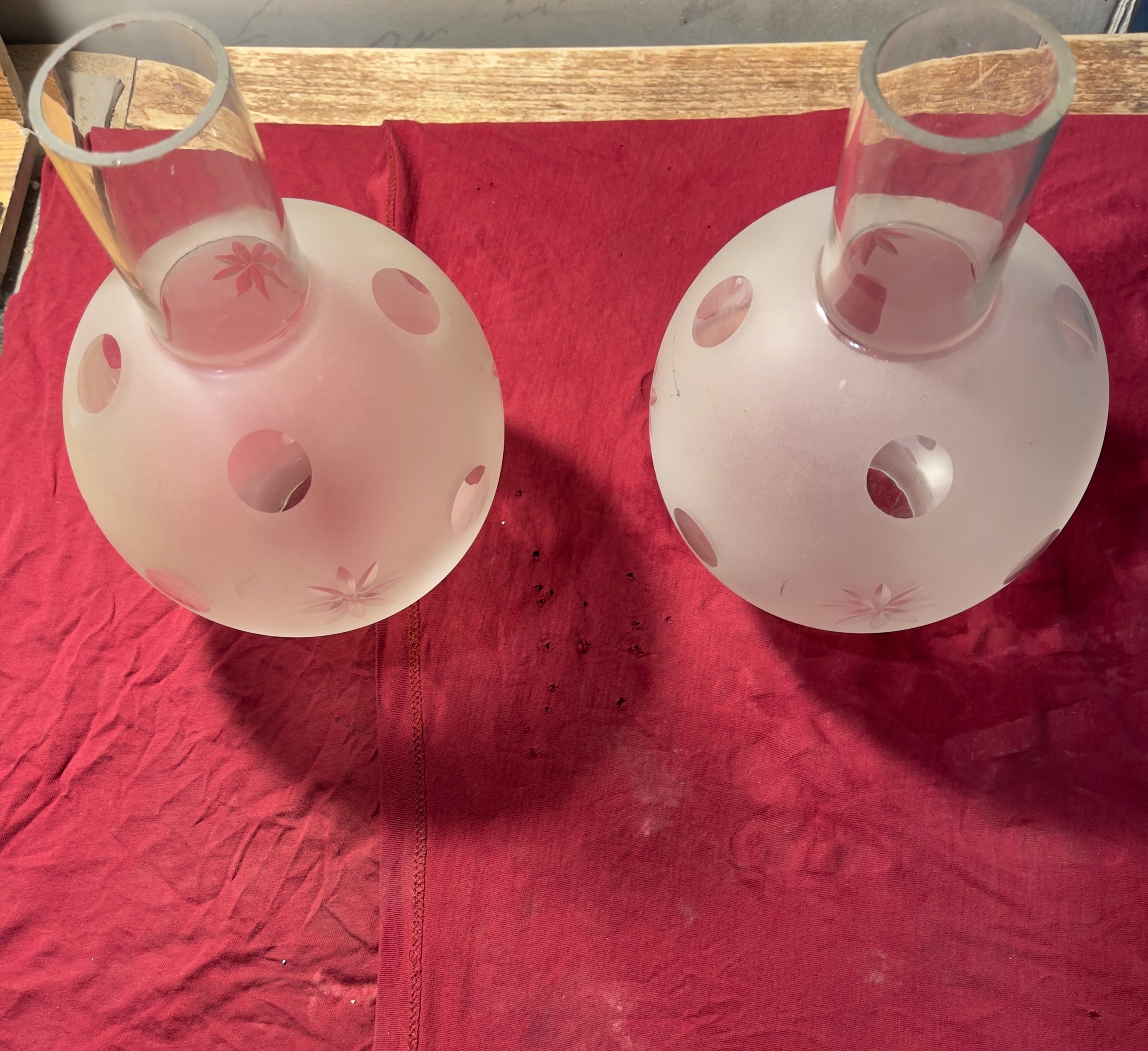 حباب چراغ لمپا قدیمی دو عدد