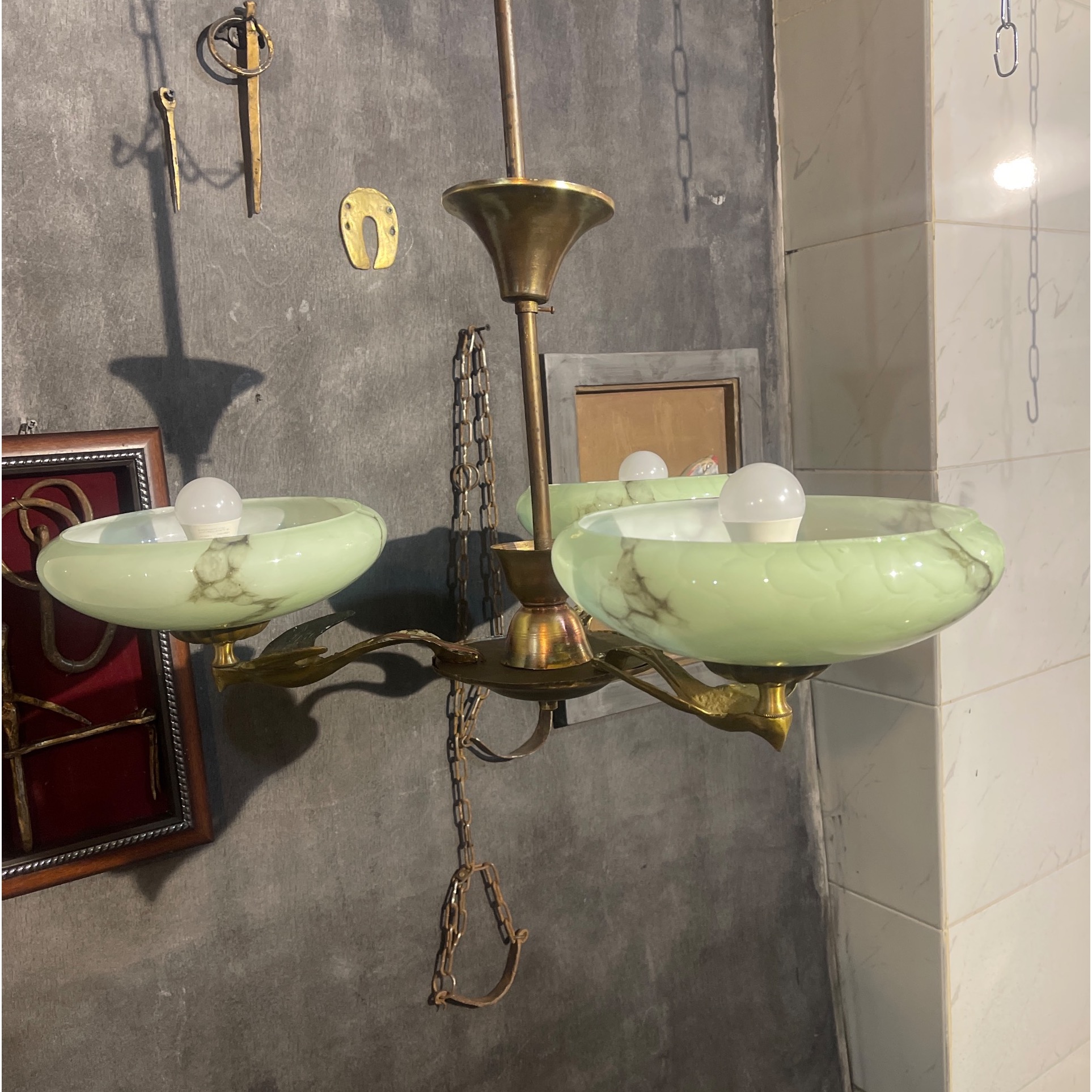 لوستر 150 ساله قاجاری