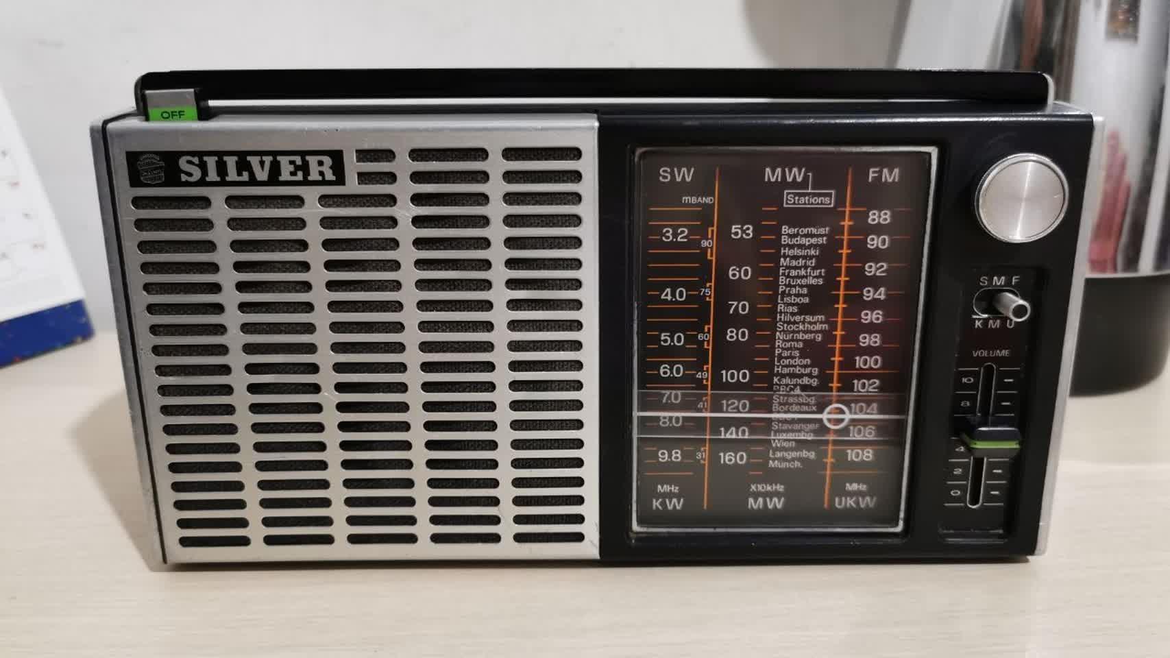 رادیو قدیمی سیلور ژاپن