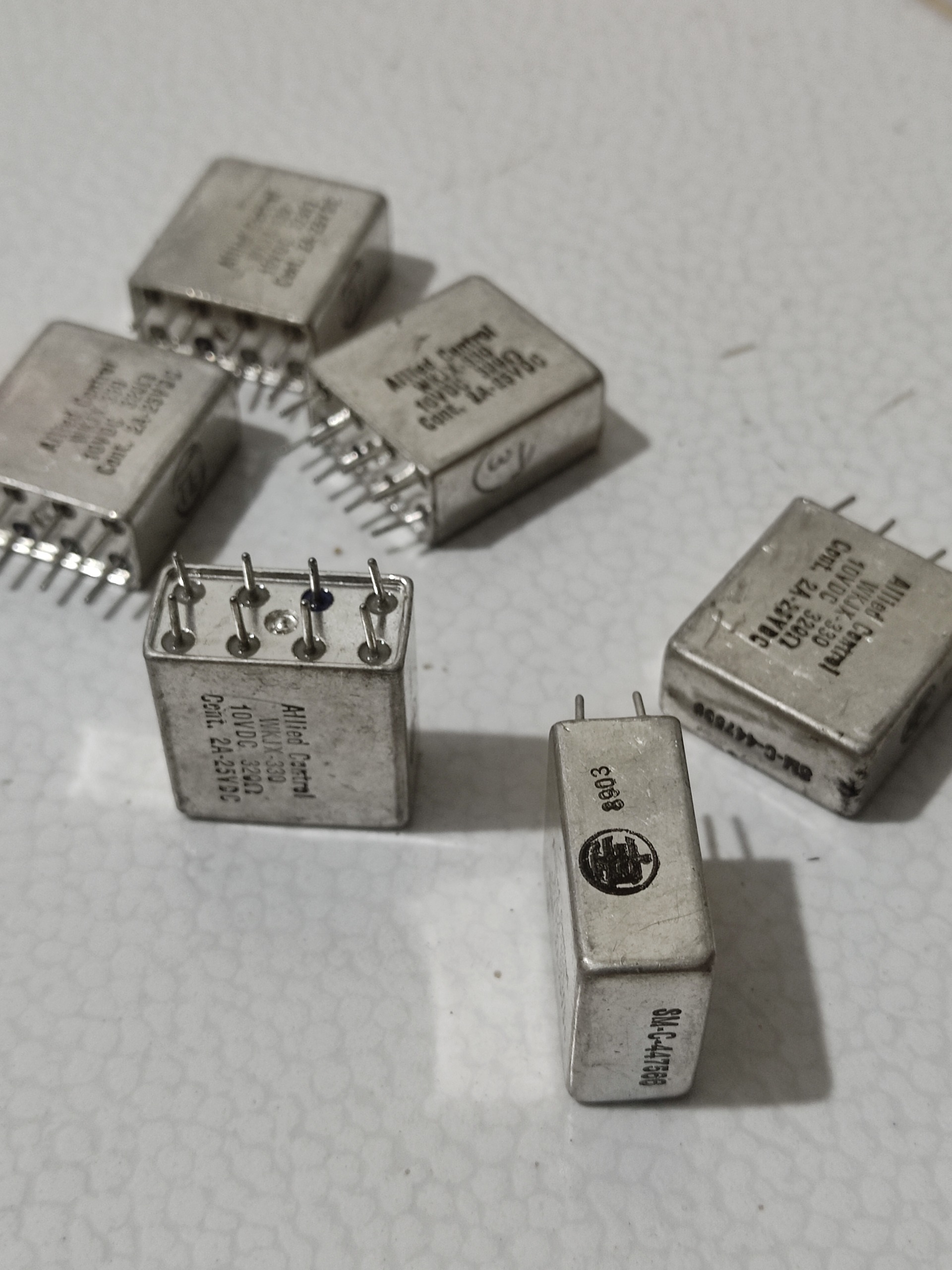 رله نظامی مخابراتی 6 عدد اصلی