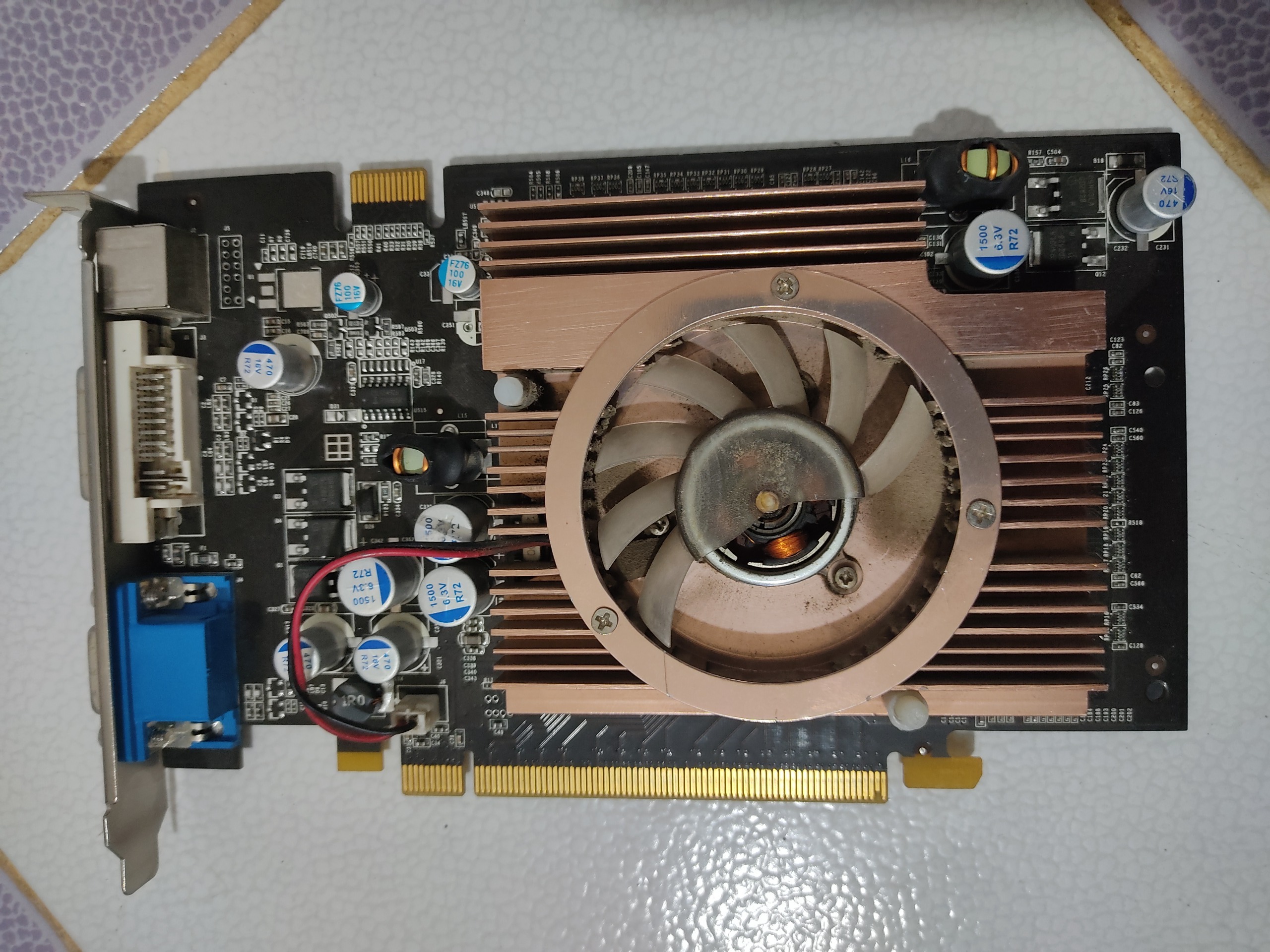 کارت گرافیک مشخصات