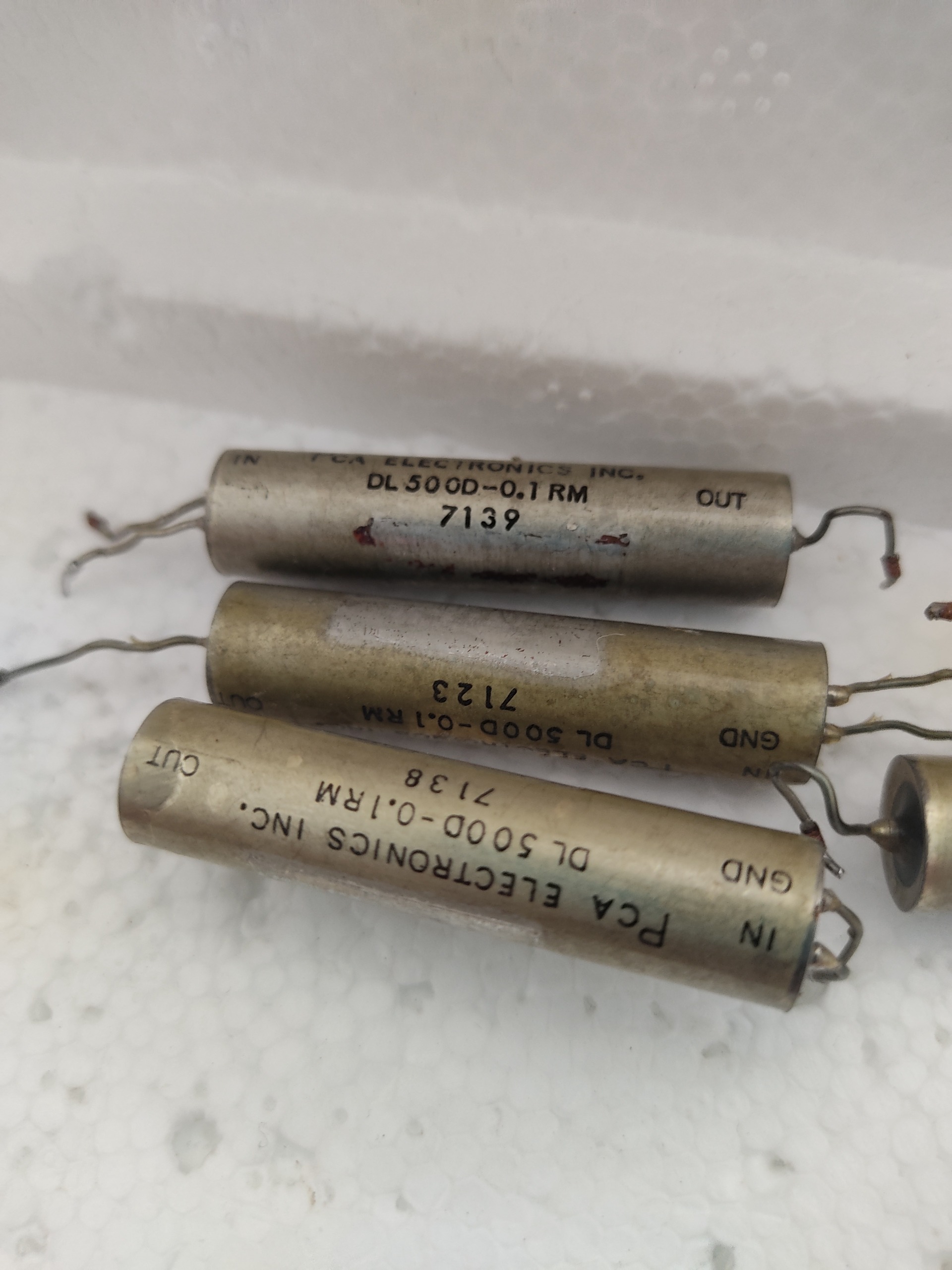 رله قدیمی مخابراتی