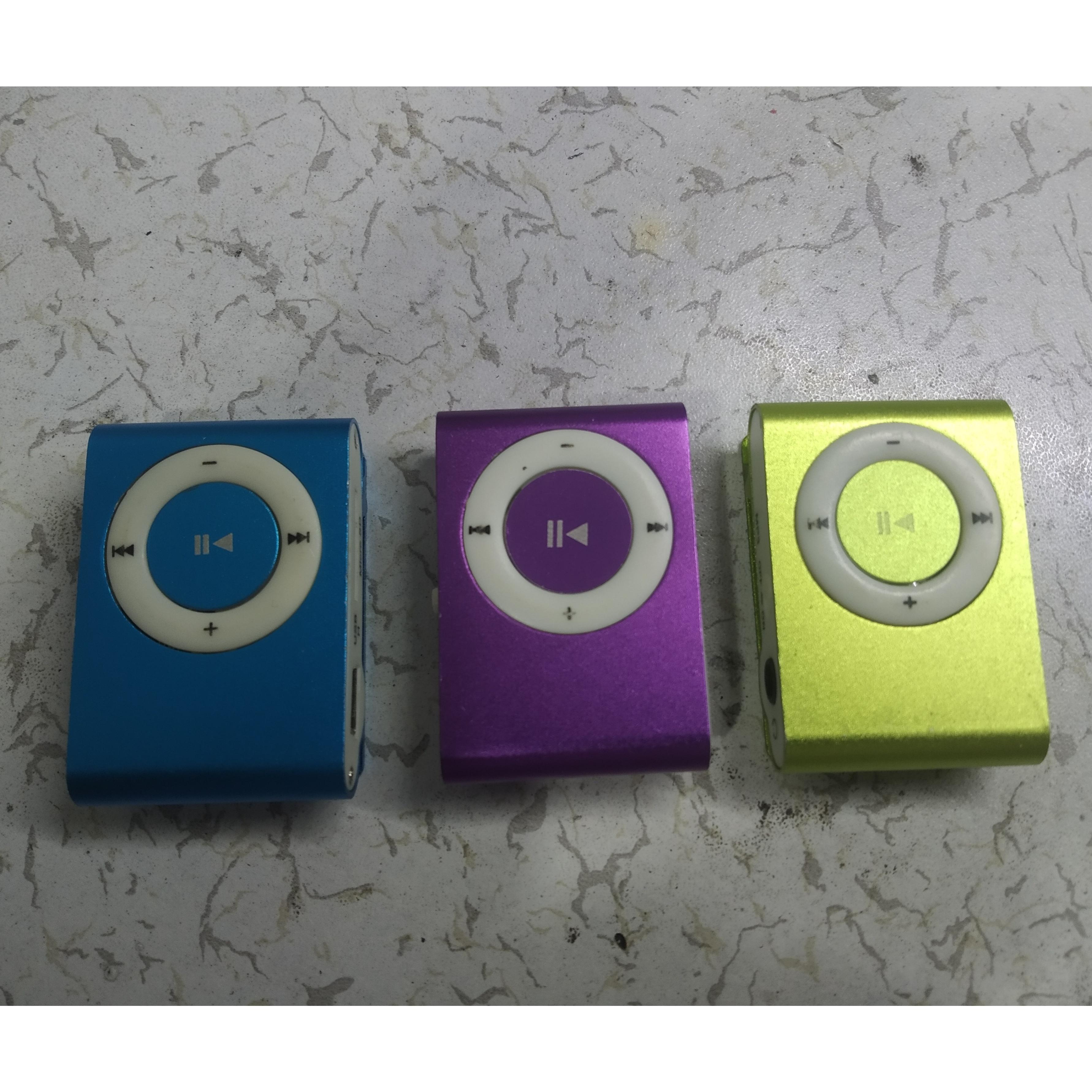 سه عدد موزیک پلیر MP3 player فلزی با کابل شارژ