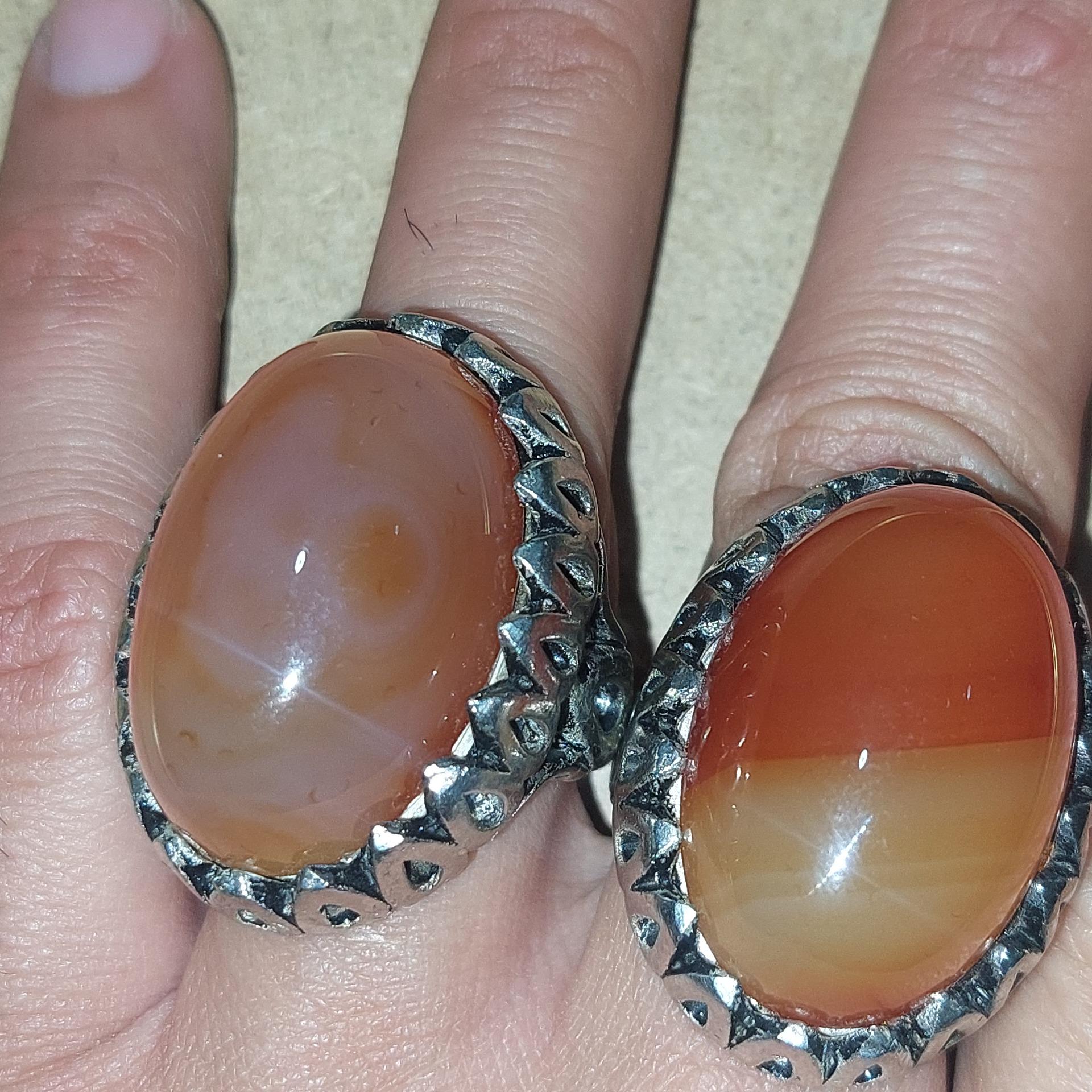 2 عدد انگشتر عقیق آب دار