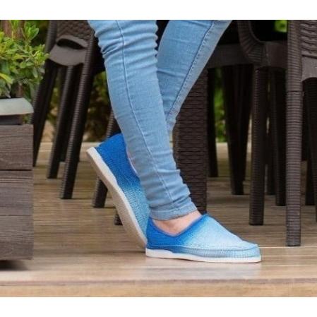 گیوه دورنگ با زیره طبی تزریقی سایز37تا46