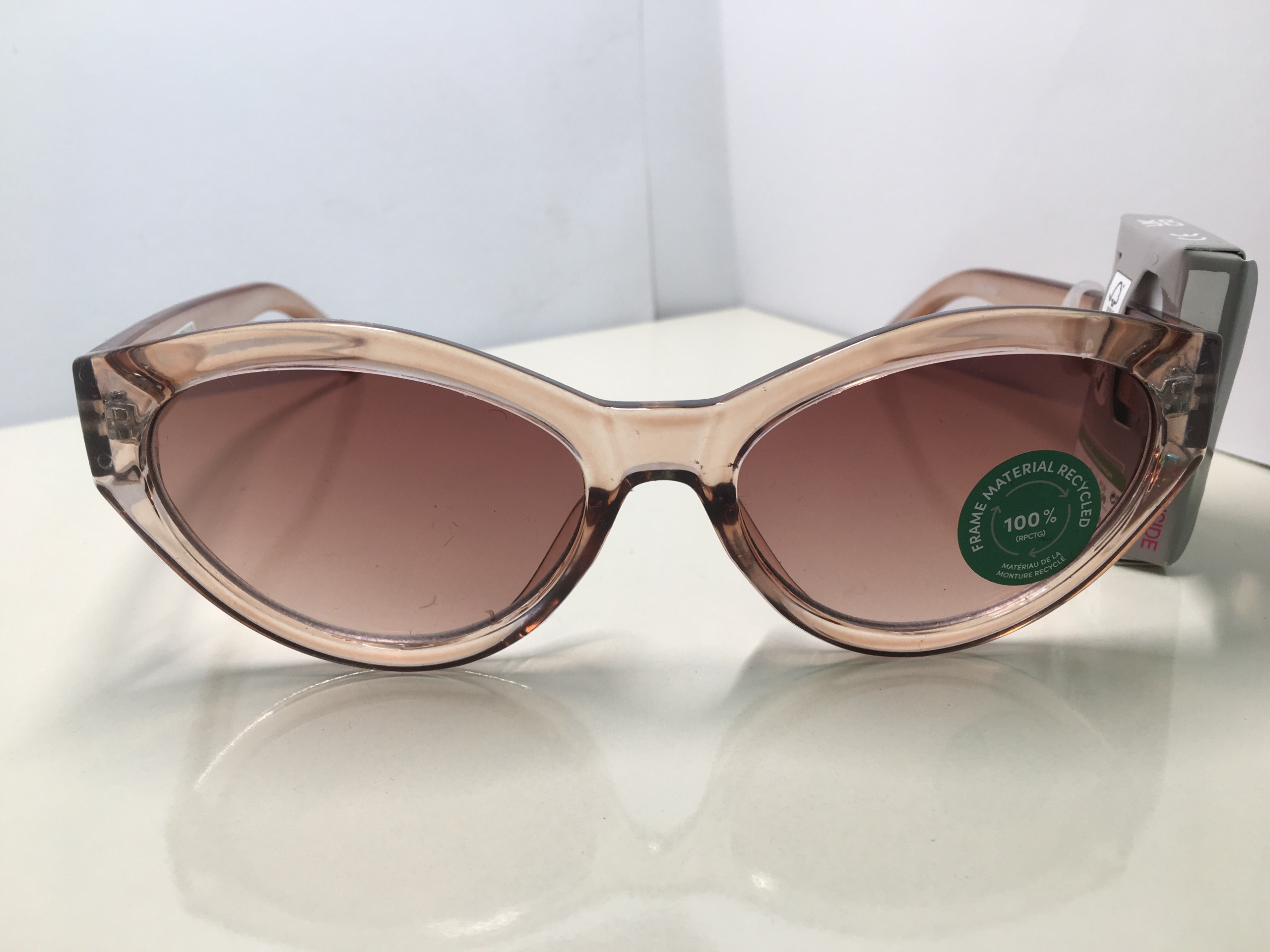 عینک  وارداتی برند آلمانی,  049 accessories