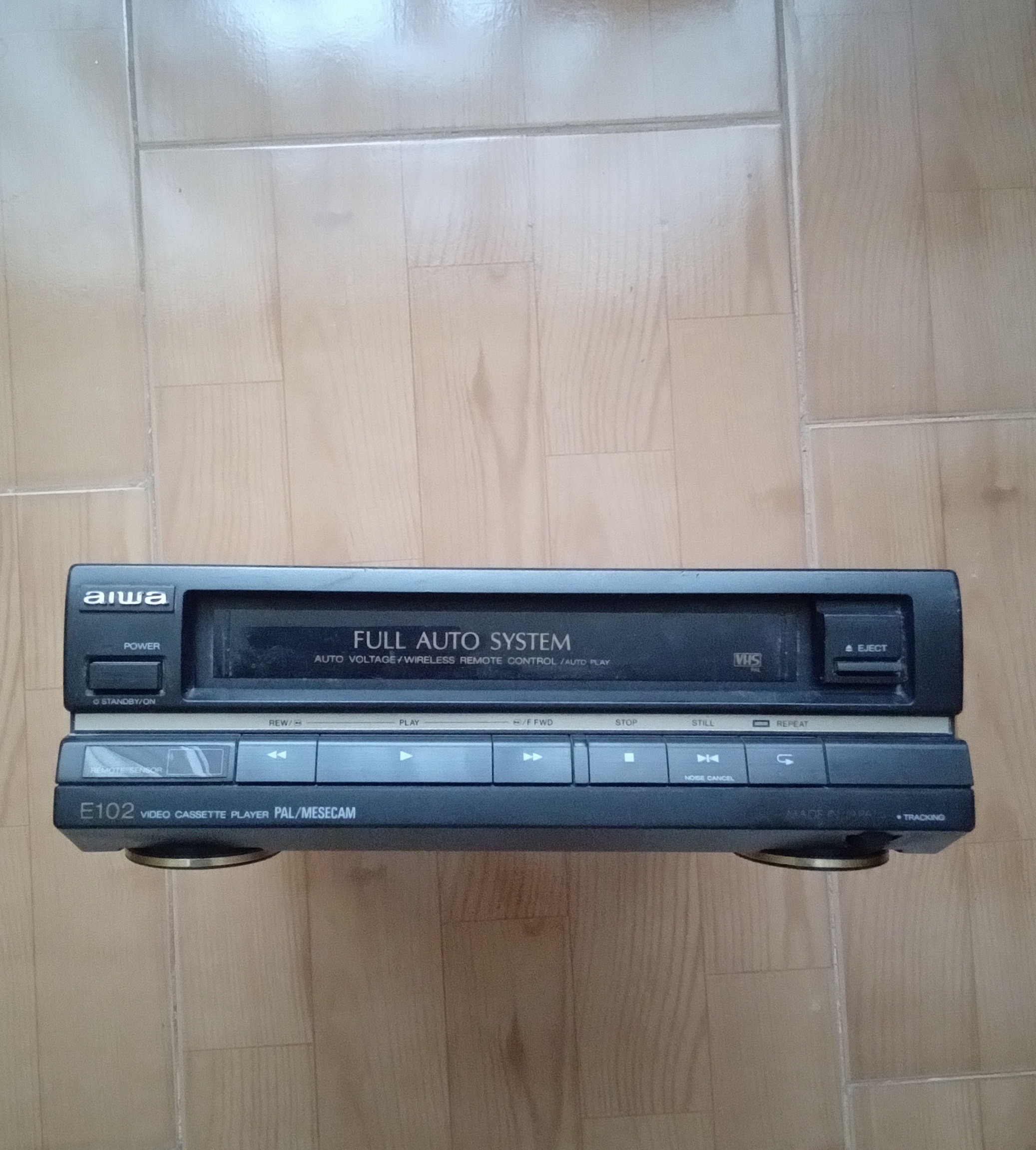 ویدئو آیوا AIWA E102_((توضیحات بخوانید))