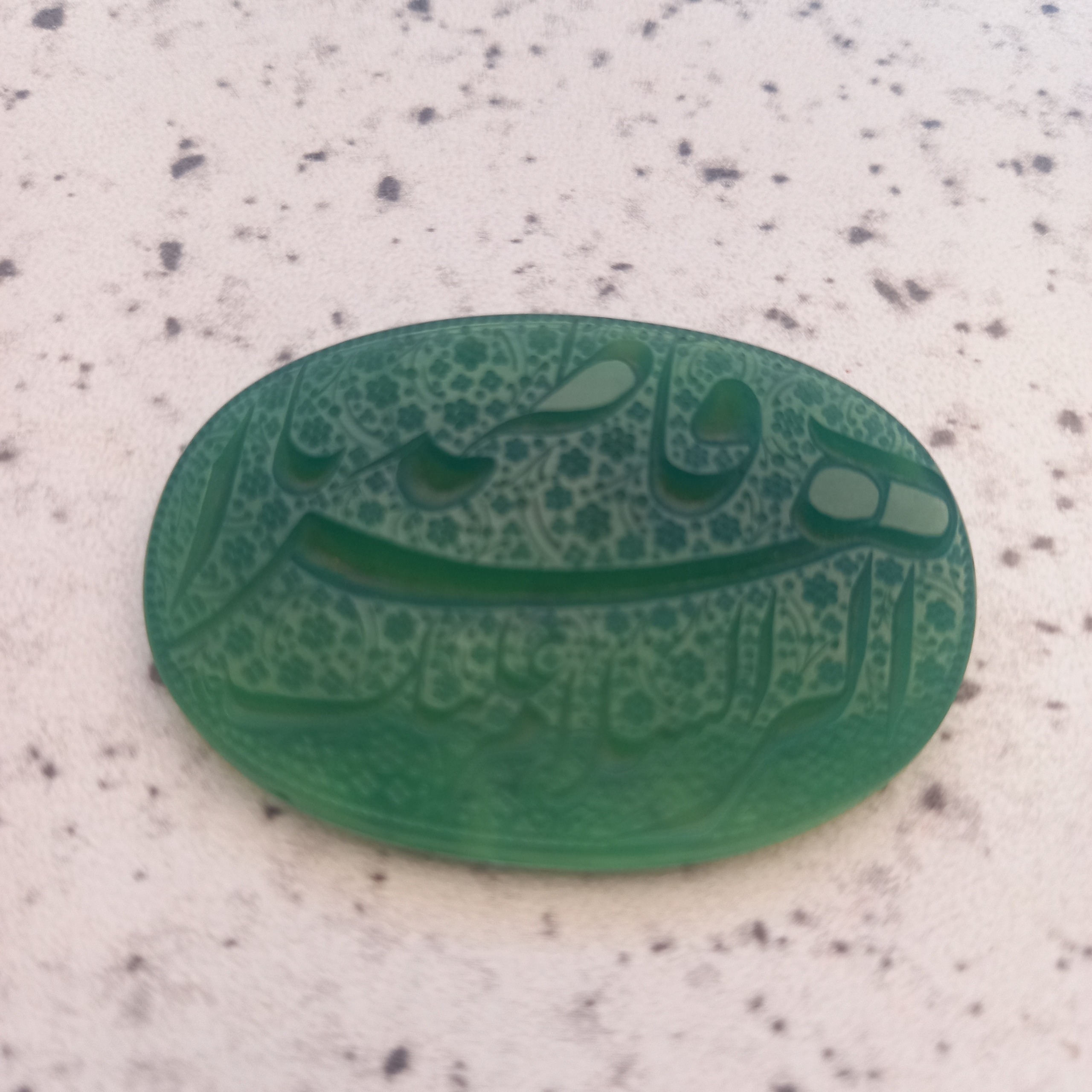 گردن آویز خطی