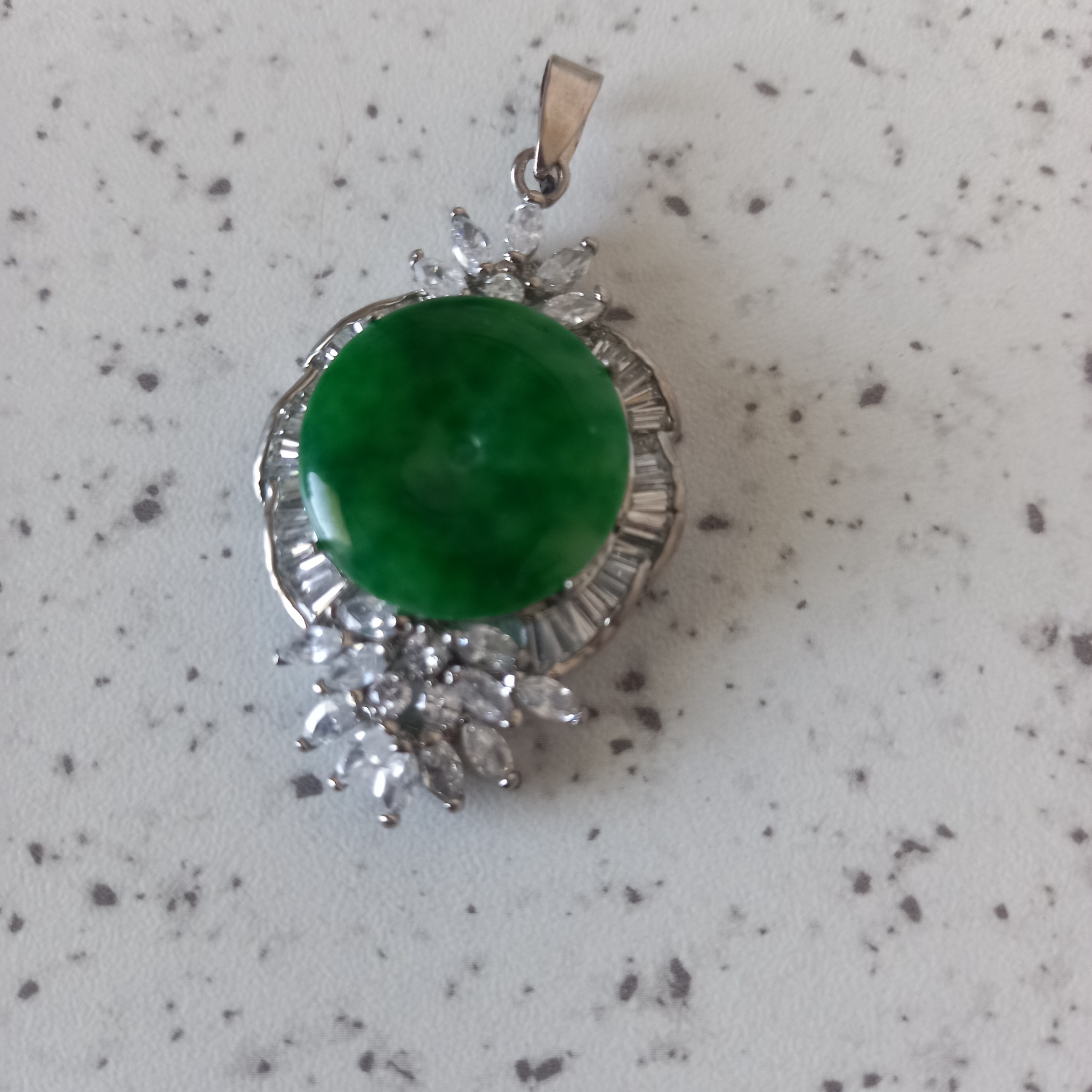 گردنبند واویز قدیمی