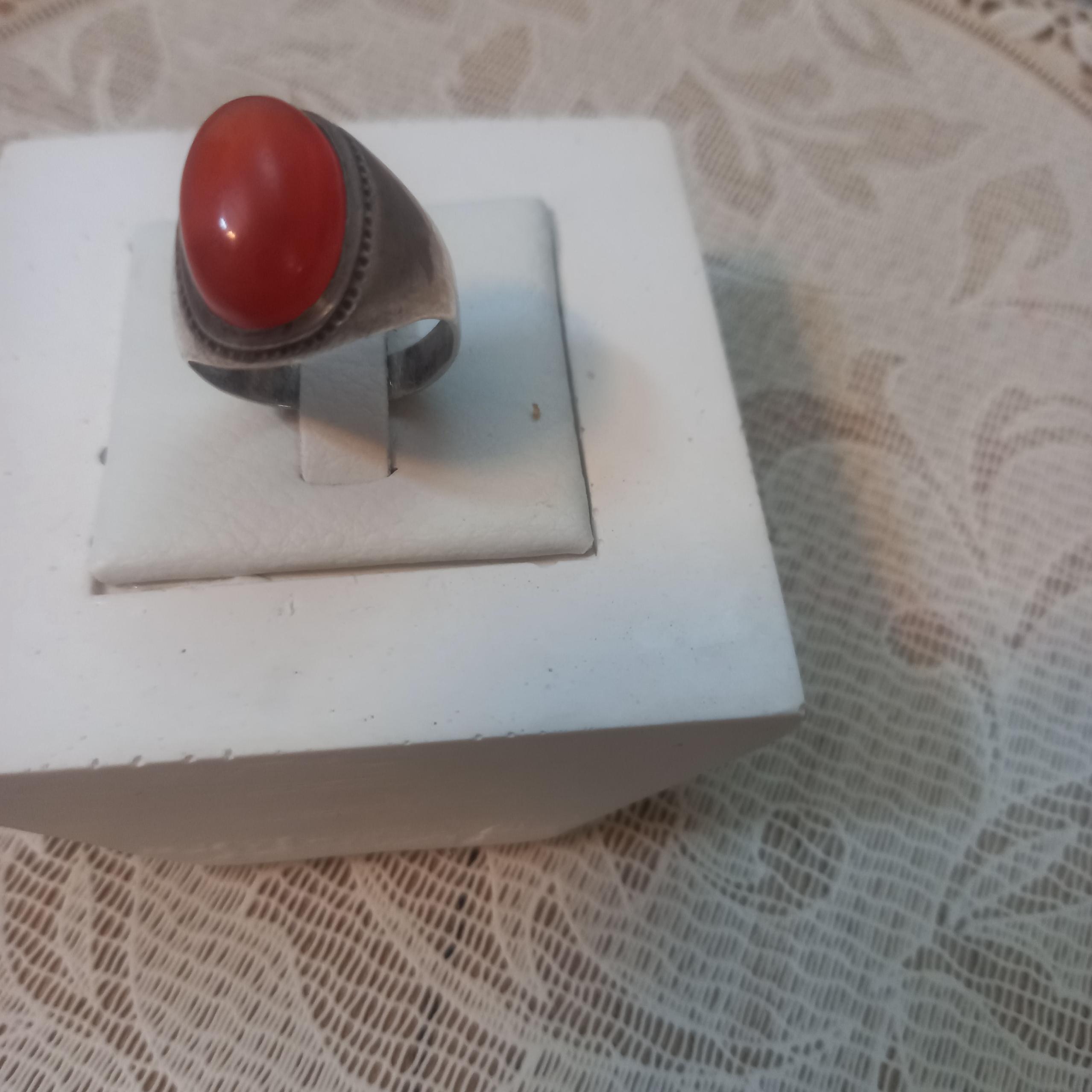 انگشتر قدیمی کهنه