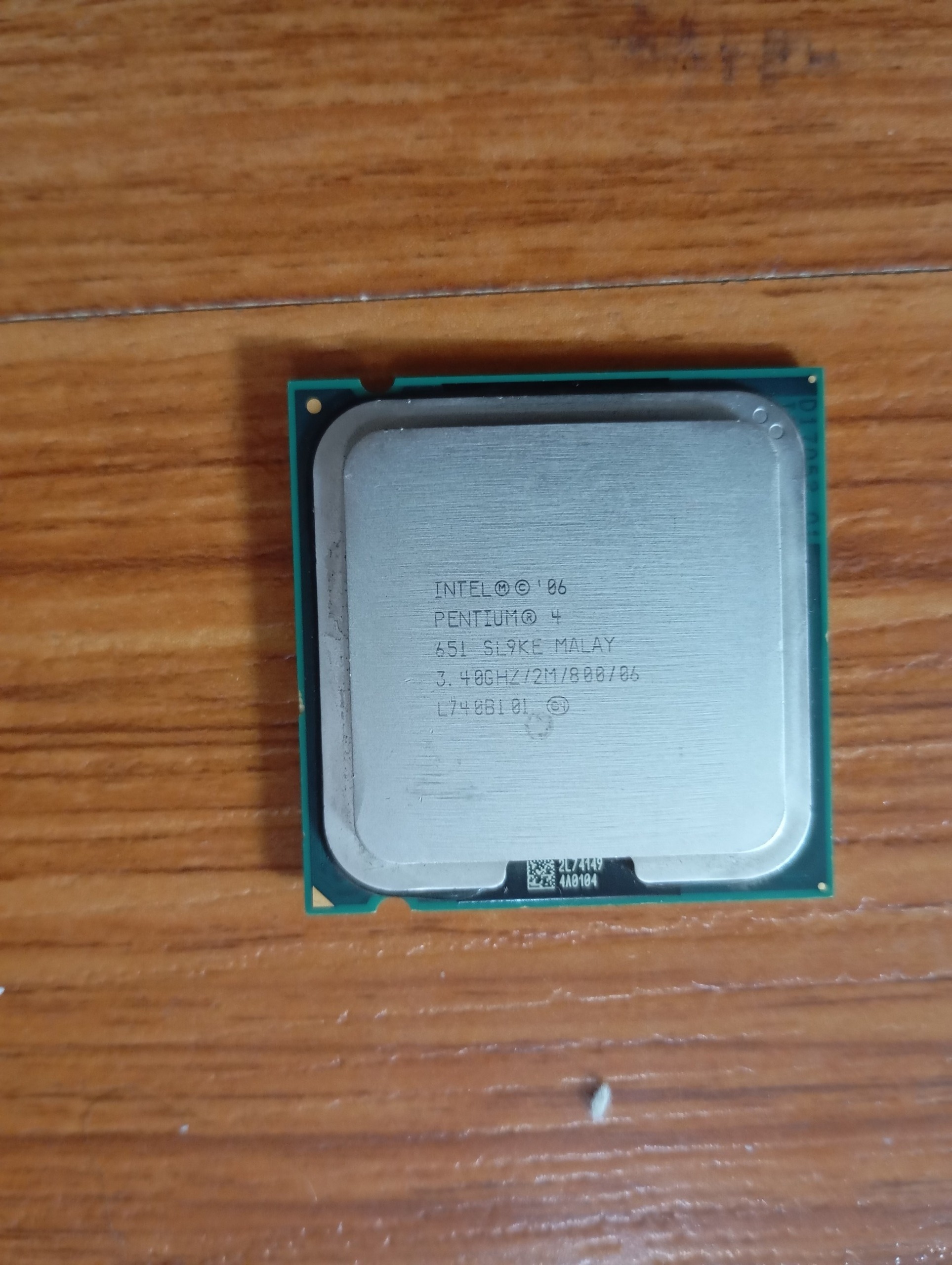 CPU  سی پی یو  pentium پنتیوم4