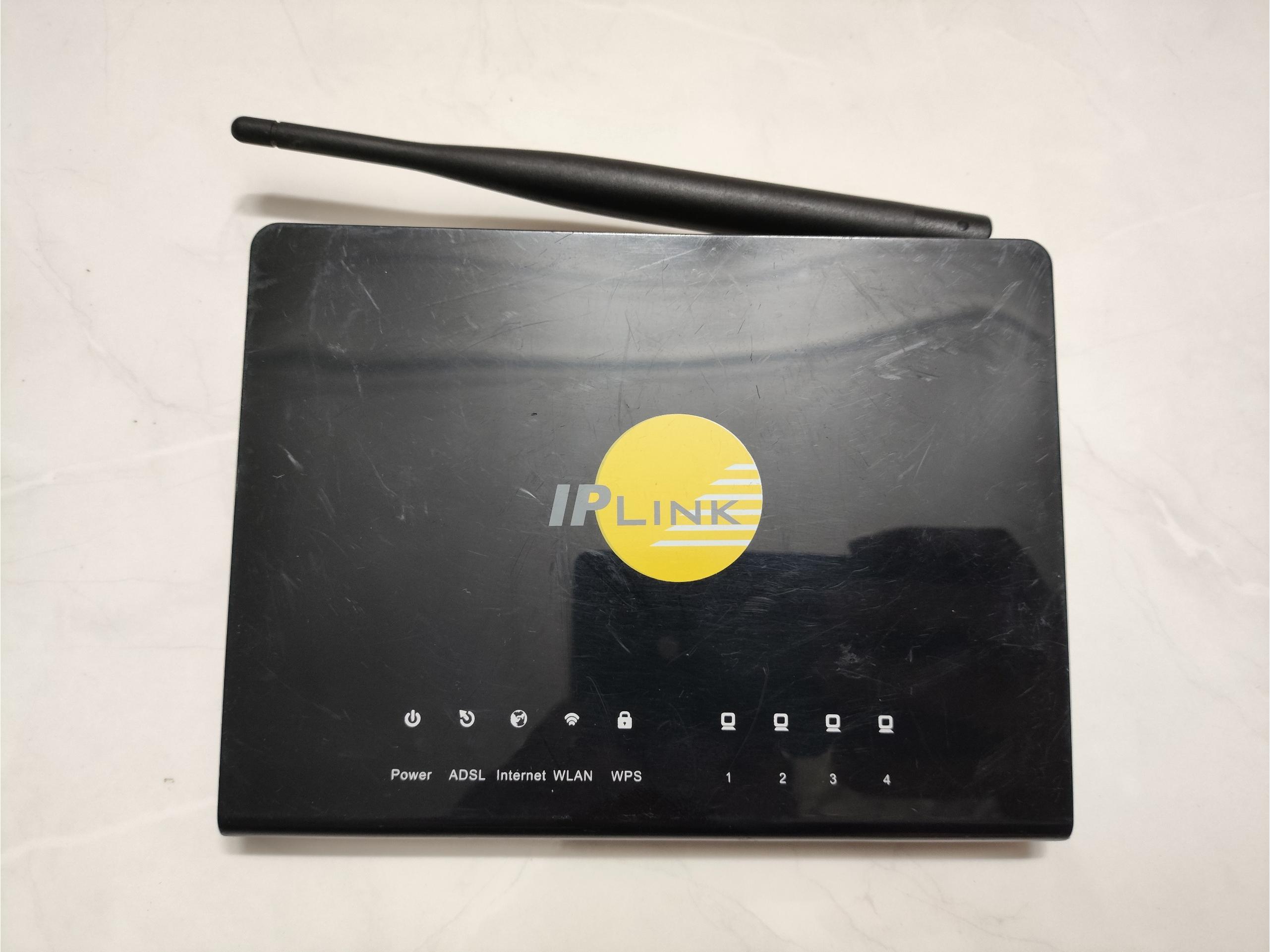 مودم Iplink مدل rt150