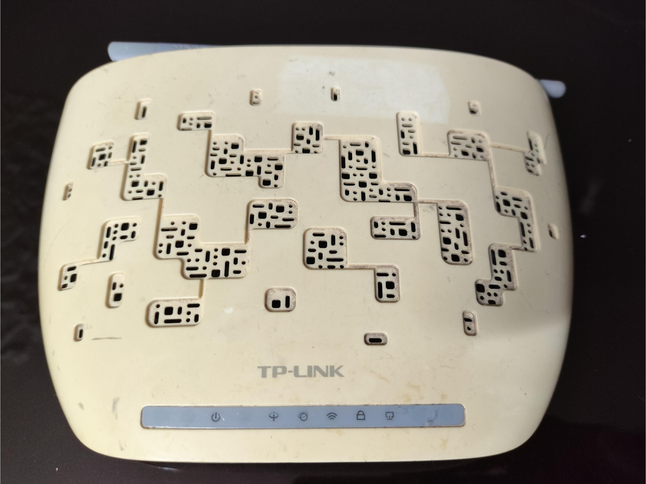 مودم TP-link مدل 8151n