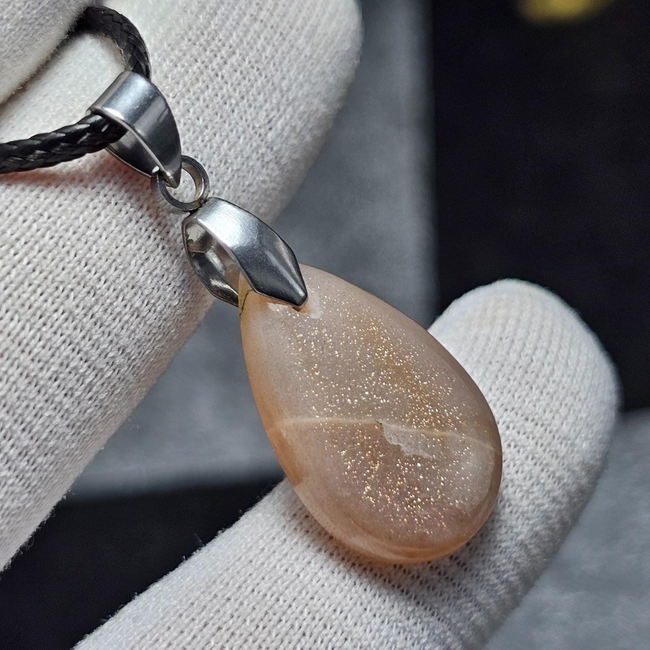 گردن آویز سنگ طبیعی مون استون معدنی کد 33364