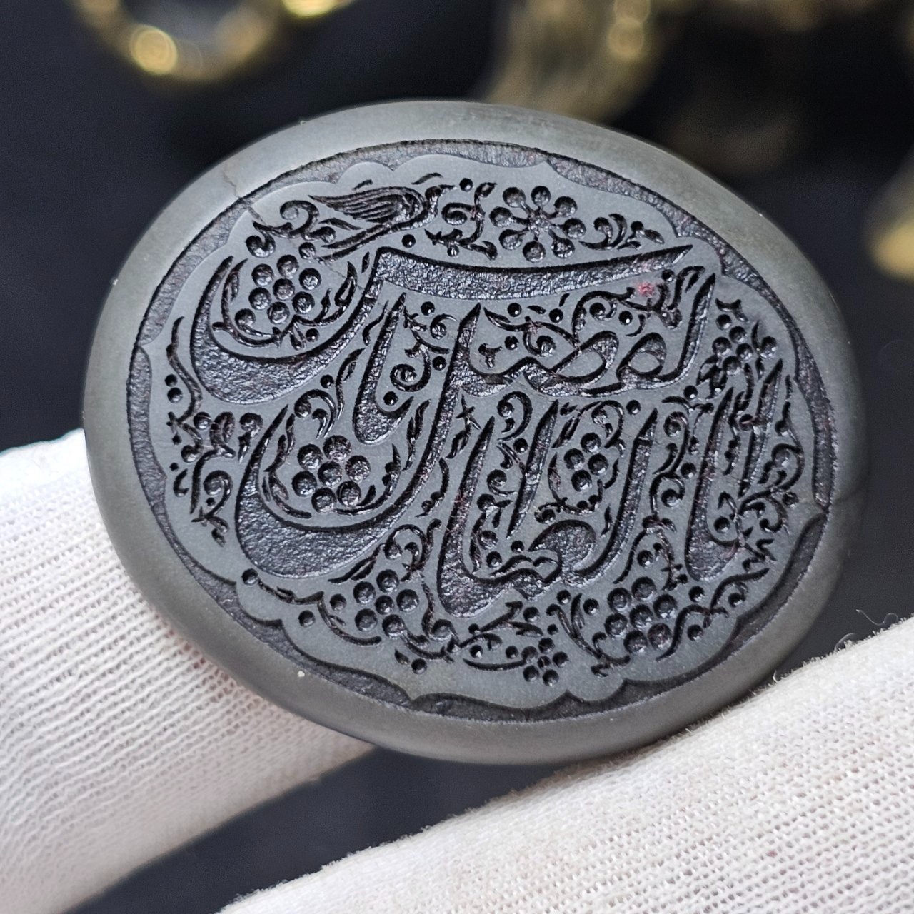 نگین درشت سنگ طبیعی یشم خراسانی معدنی کد 31628