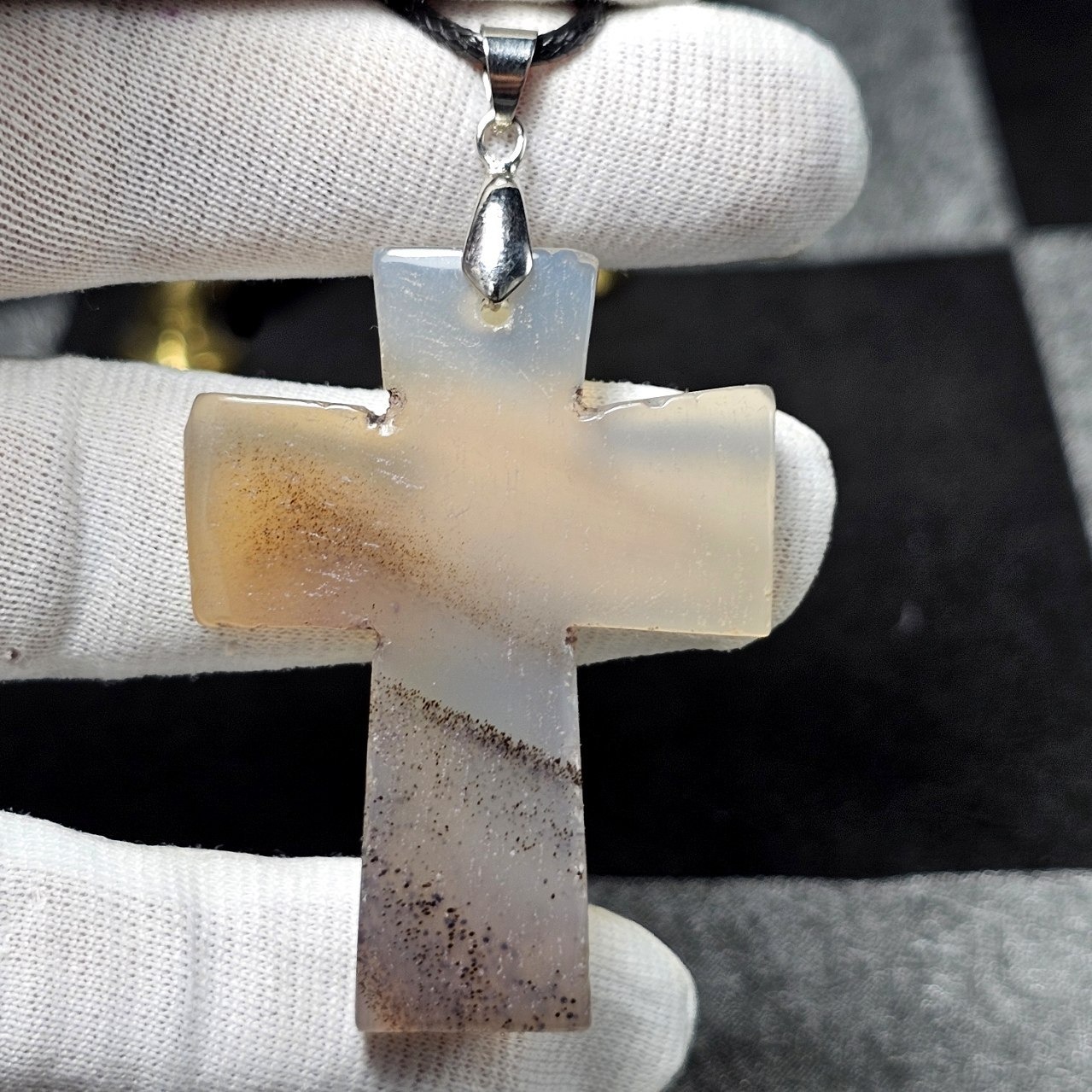 گردنبند سنگ عقیق شن دار معدنی کد 36289