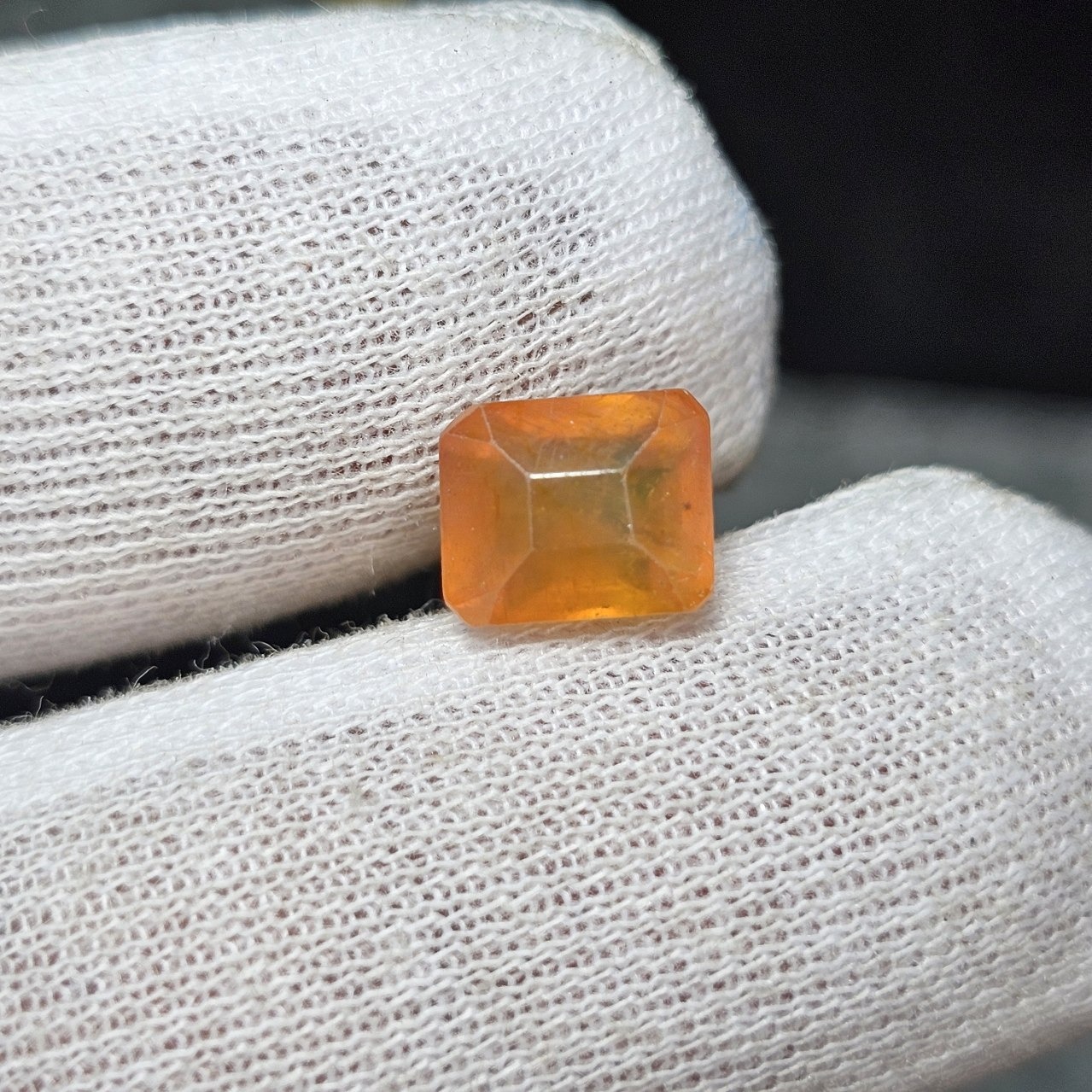 نگین سنگ یاقوت زرد نارنجی معدنی آفریقایی کد 36441