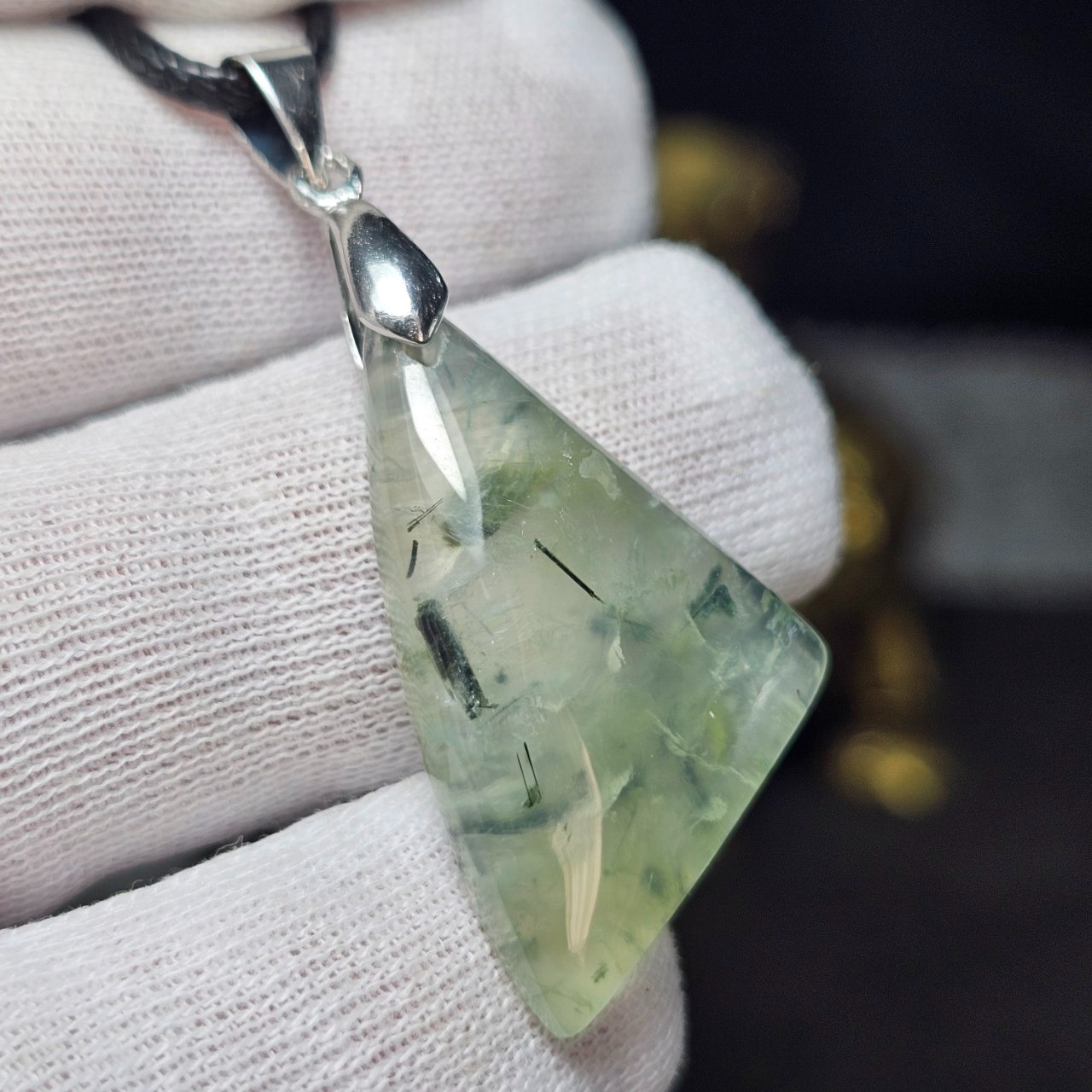 گردنبند سنگ طبیعی پرهنیت رتایل دار معدنی کد 36680