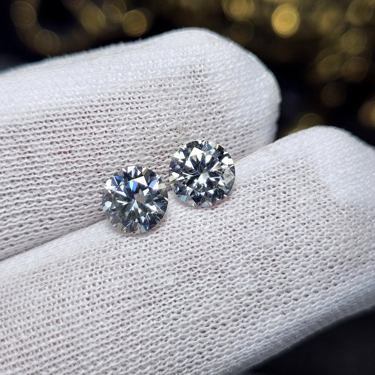  جفت نگین سنگ مویزانایت نقره ای اصل کد S3731