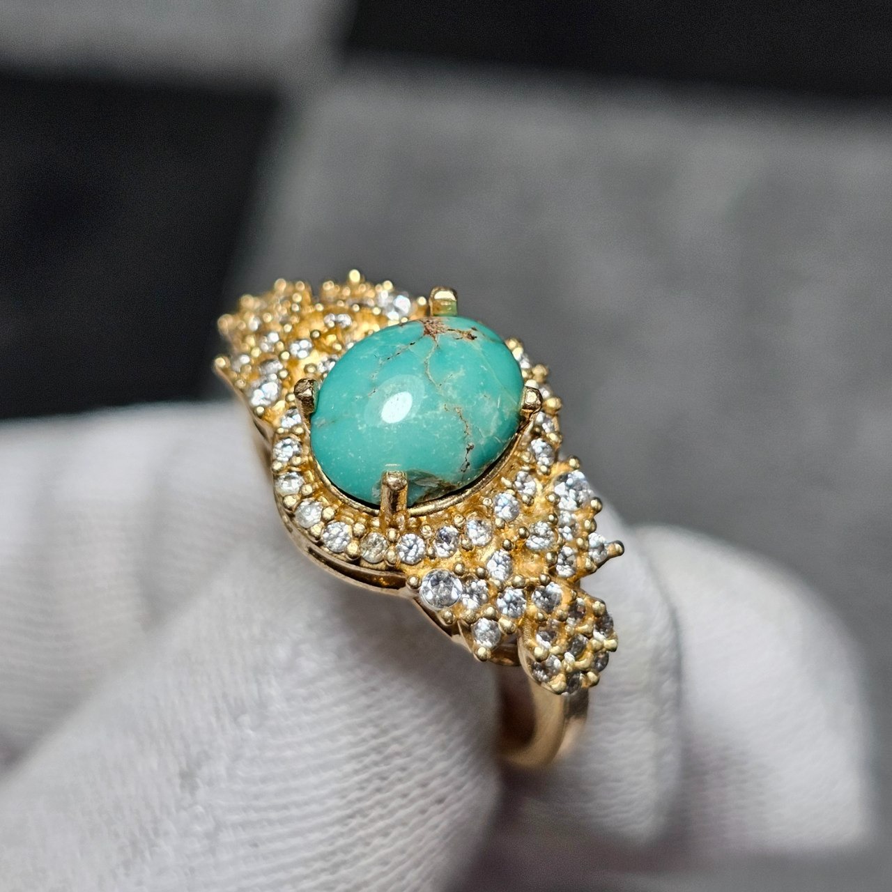 انگشتر طلا روس فیروزه معدنی اصل نیشابور کد 37069