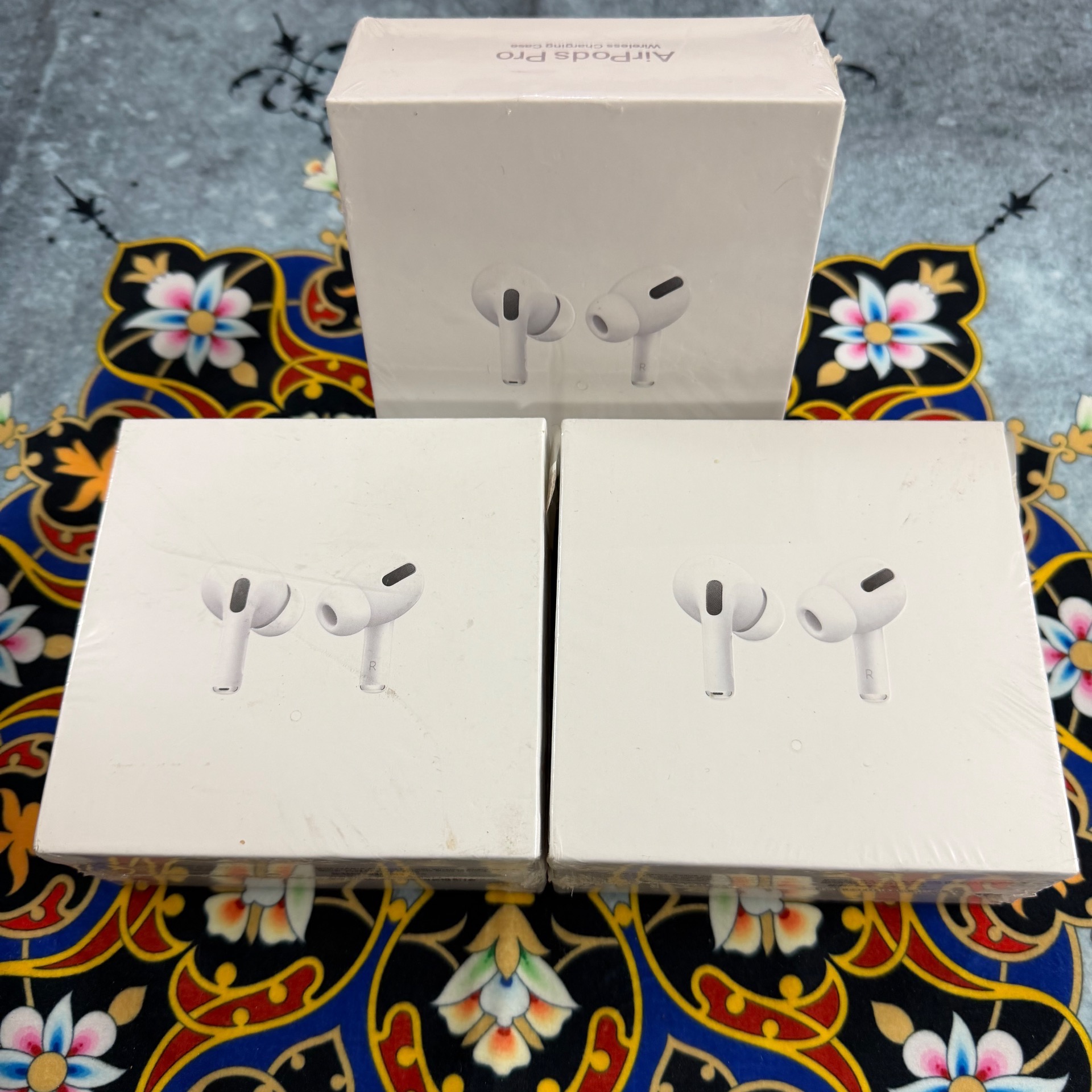 ایرپاد پرو (همراه با نویز کنسلینگ،کیفیت عالی)