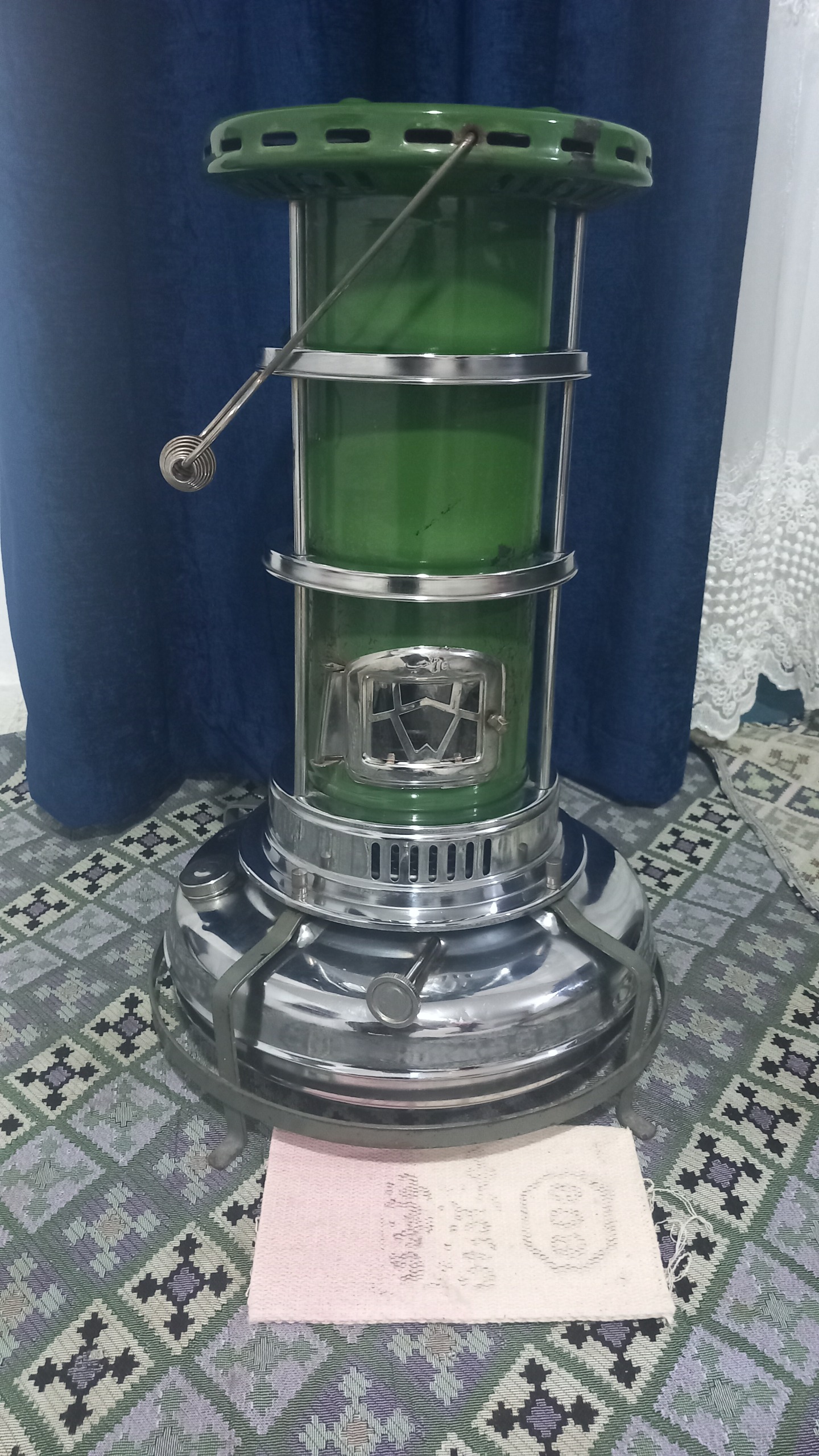 چراغ عالی نسب قدیمی