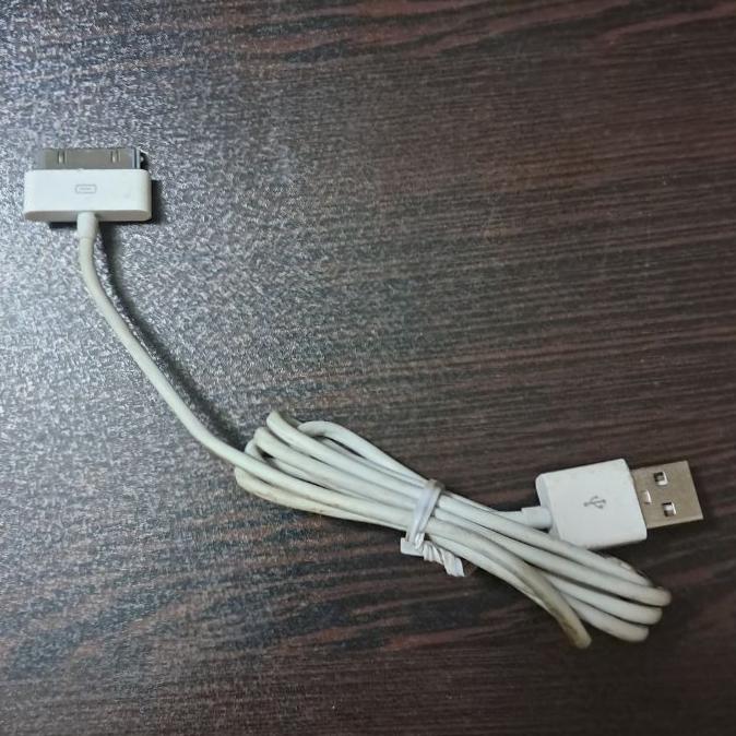کابل شارژر آیفون مدل iPhone 4S