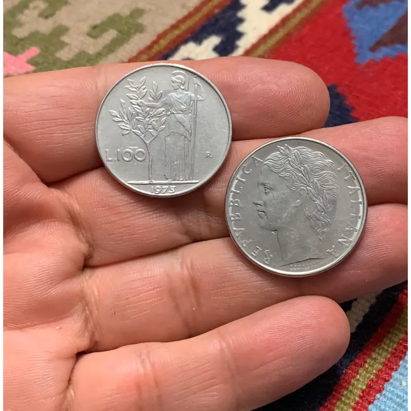 2 عدد سکه 100 لیر ایتالیا