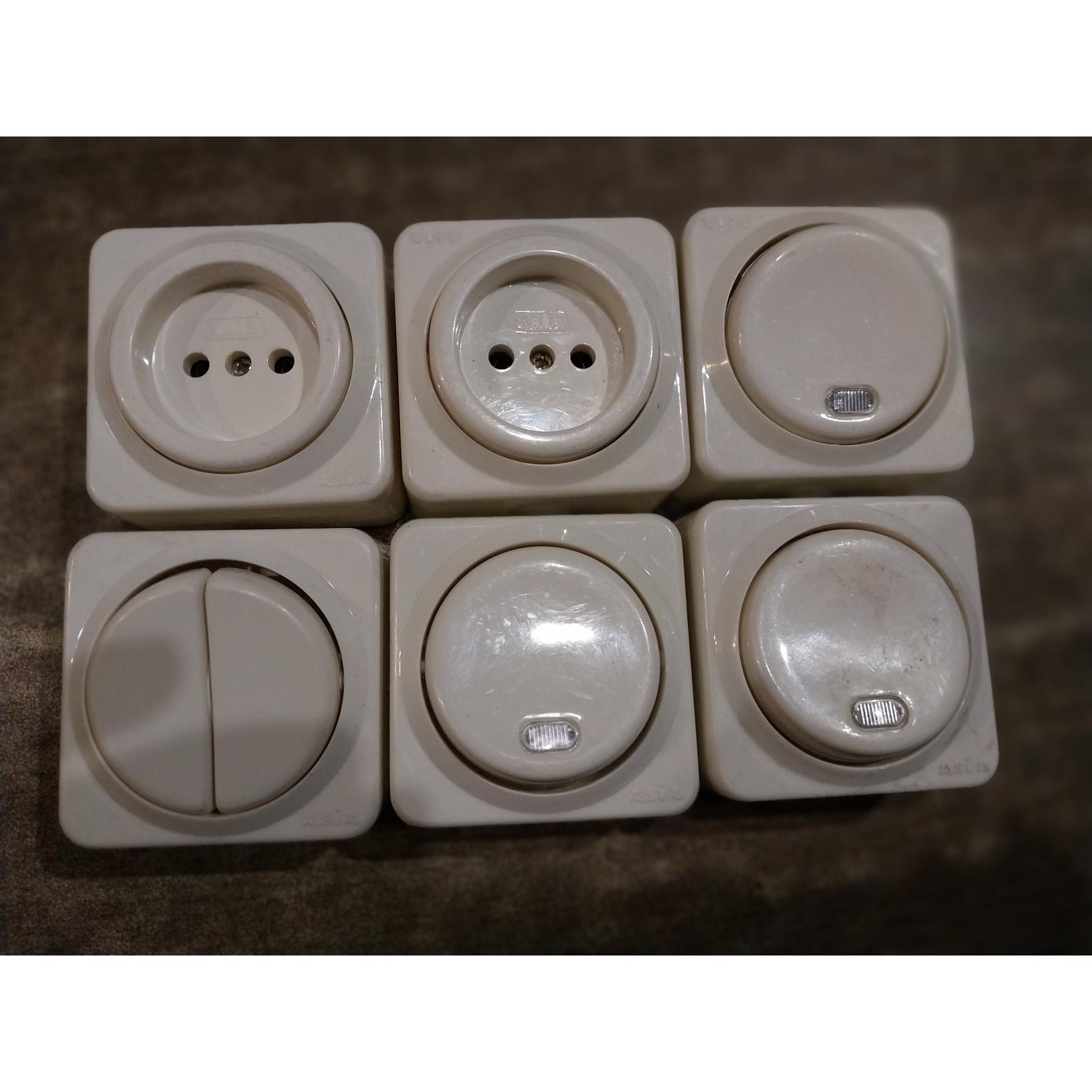 5 کلید پریز رو کار آسیا