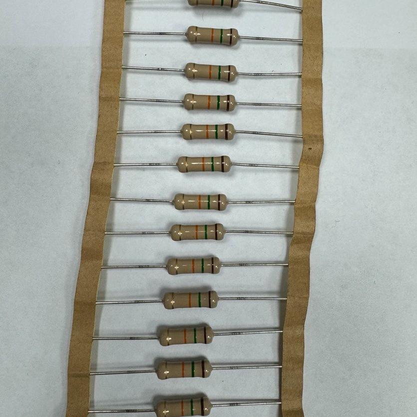 مقاومت 15 کیلو اهم 2 وات.مالزی _تایوان