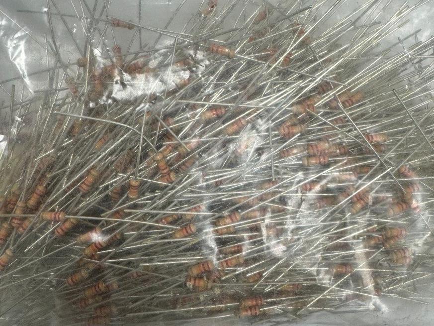 مقاومت 220 کیلو اهم 1/4 وات.مالزی _تایوان