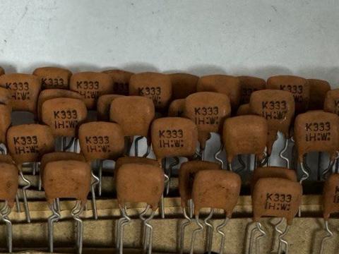 خازن سرامیکی 33 نانو 100 ولت .مالزی _ تایوان