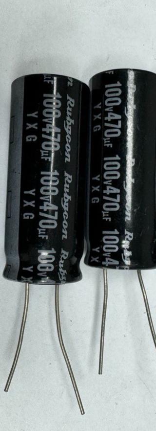خازن الکترولیتی470 میکروفاراد100 ولت ژاپن