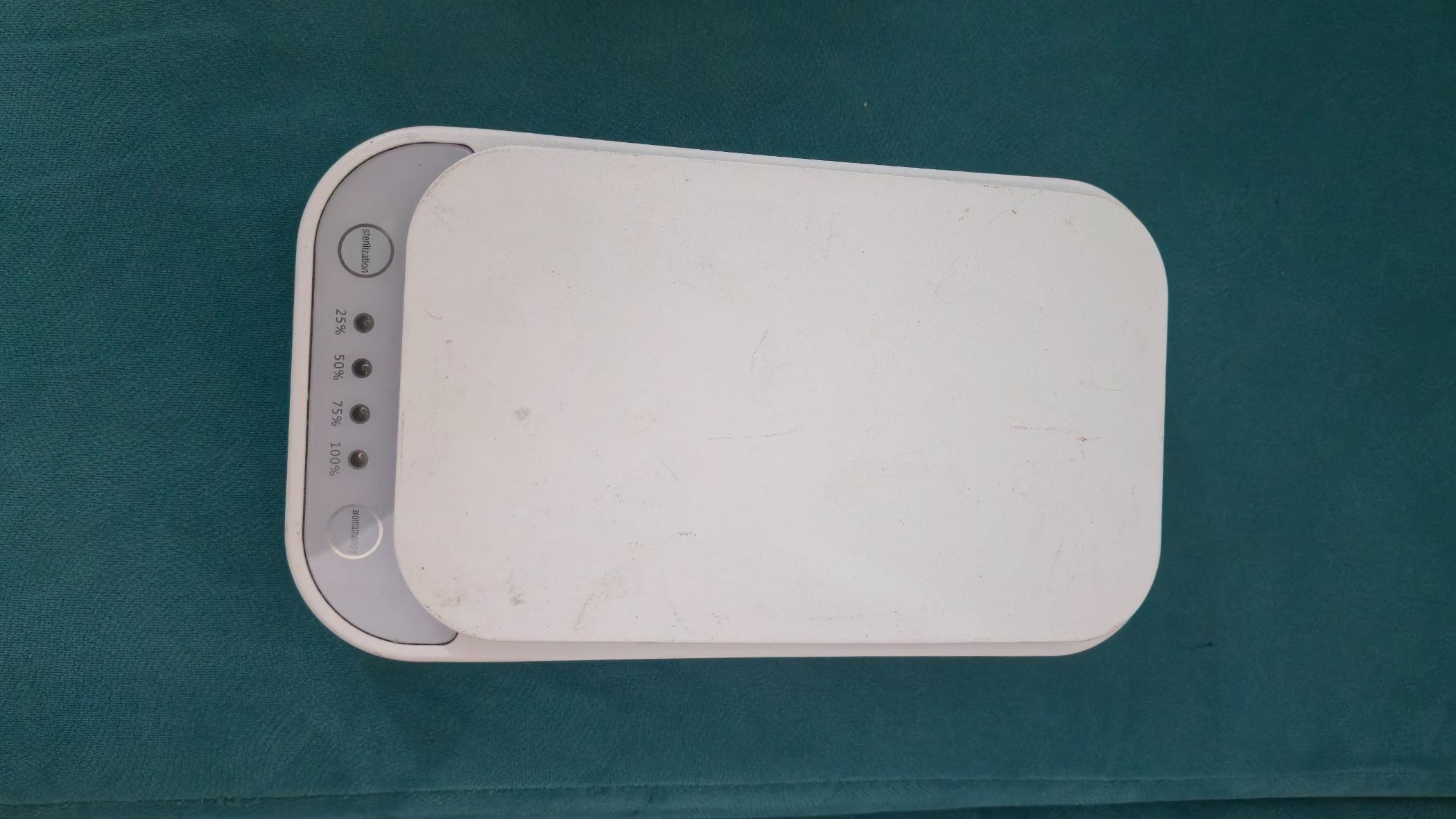 استریلکننده موبایل و لوازم شخصی با نور UV-C