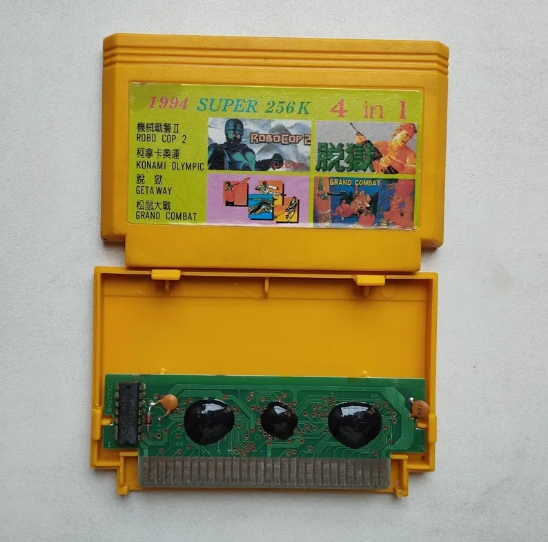 میکرو 4 لبه بازی فرار از زندان و سنجاب ها